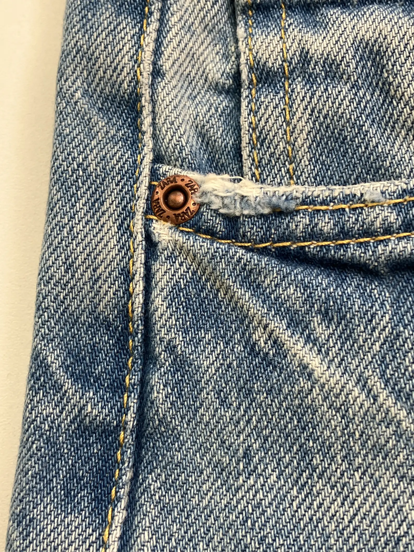 https://r2-worker.digdig.jp/product/152f31b0-0f4d-4c3b-95f6-cf2d1c8e73e1/1a5b3c9a-5e14-4aa0-804a-fcba5218545e