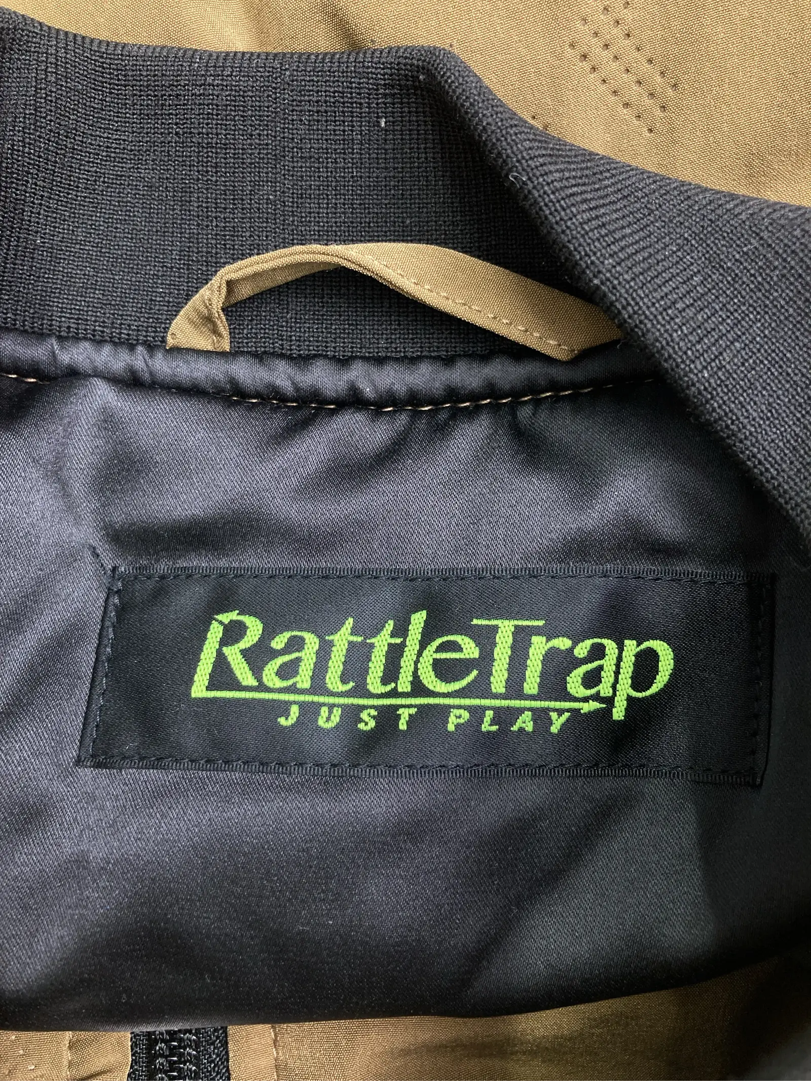 https://r2-worker.digdig.jp/product/154fc83c-b3ea-4e6f-a08b-e07df40d6fa6/c0a1d99c-34cb-4e76-bd6e-4582a731c907