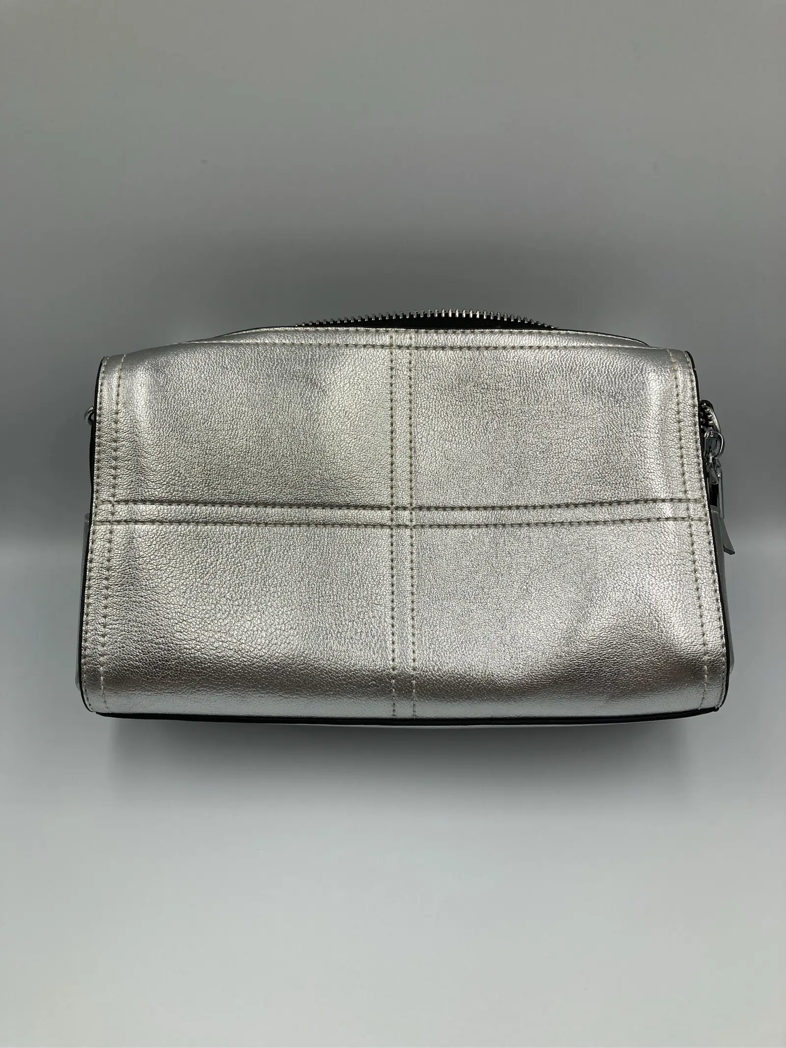 https://r2-worker.digdig.jp/product/157f6425-50cf-4254-ac5e-43d20647c9b6/bb8144a8-81eb-4d43-bbcc-b69b466943aa