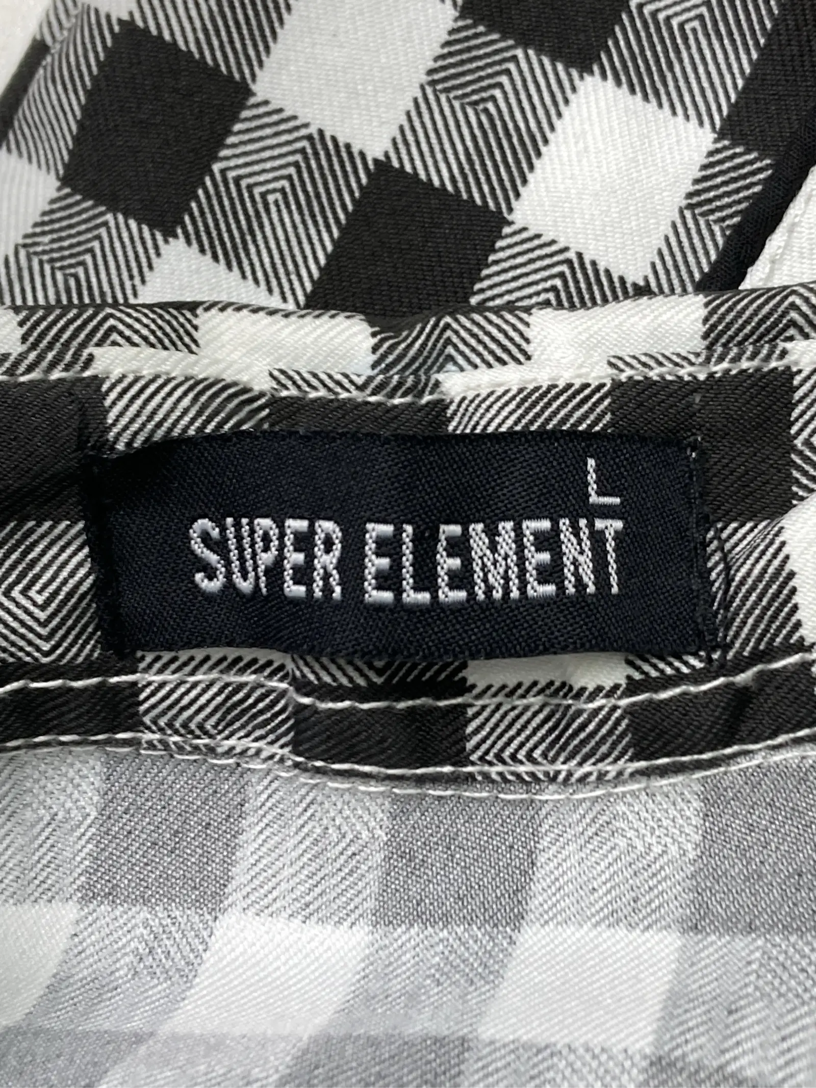 https://r2-worker.digdig.jp/product/15f0870e-da41-41ca-adf6-682a8a3a9ee5/50e8346d-07b6-4b85-803e-5748ed8f3e05