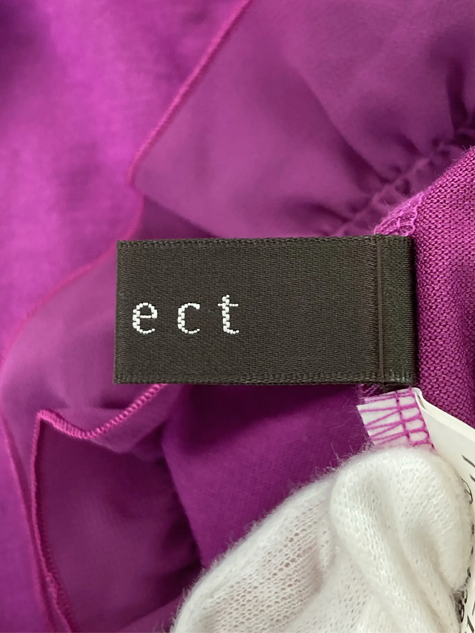 https://r2-worker.digdig.jp/product/16281754-976e-4b15-afac-eca4b5256983/d58410e3-0cea-4529-94f3-0de0fc1bb063