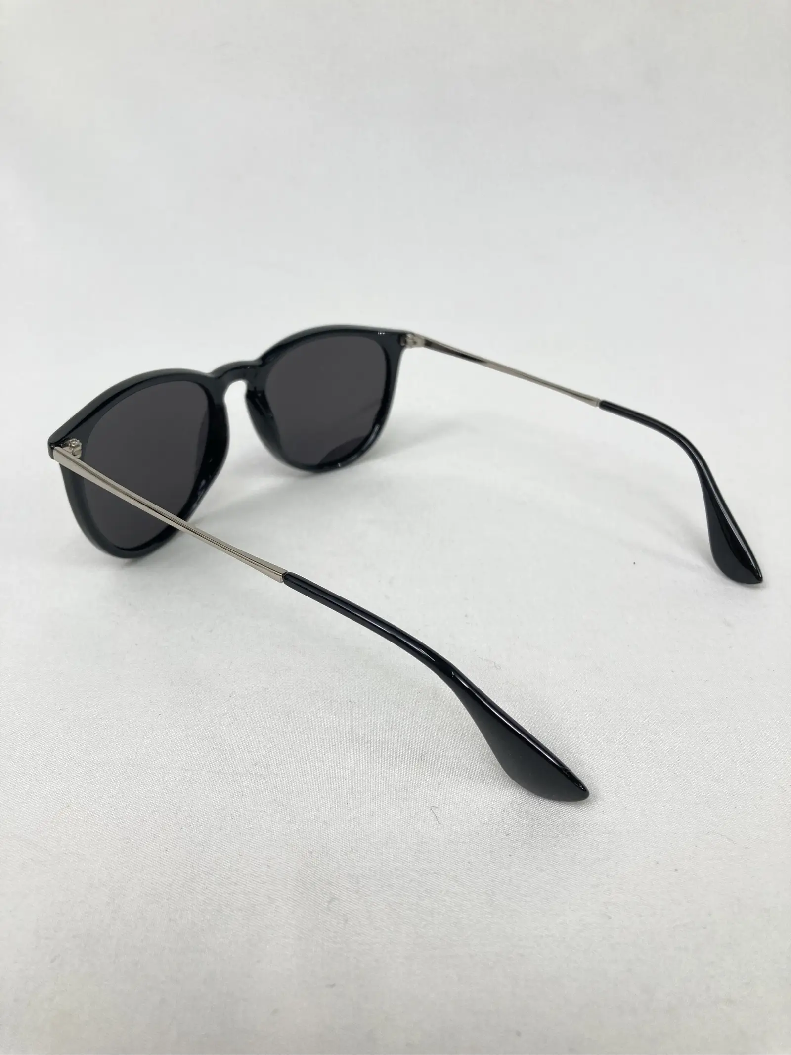 https://r2-worker.digdig.jp/product/167da326-d7a6-4f94-865d-f51b7d6ed8e7/509e3389-d5f4-403d-a071-1ce44bcbbcab