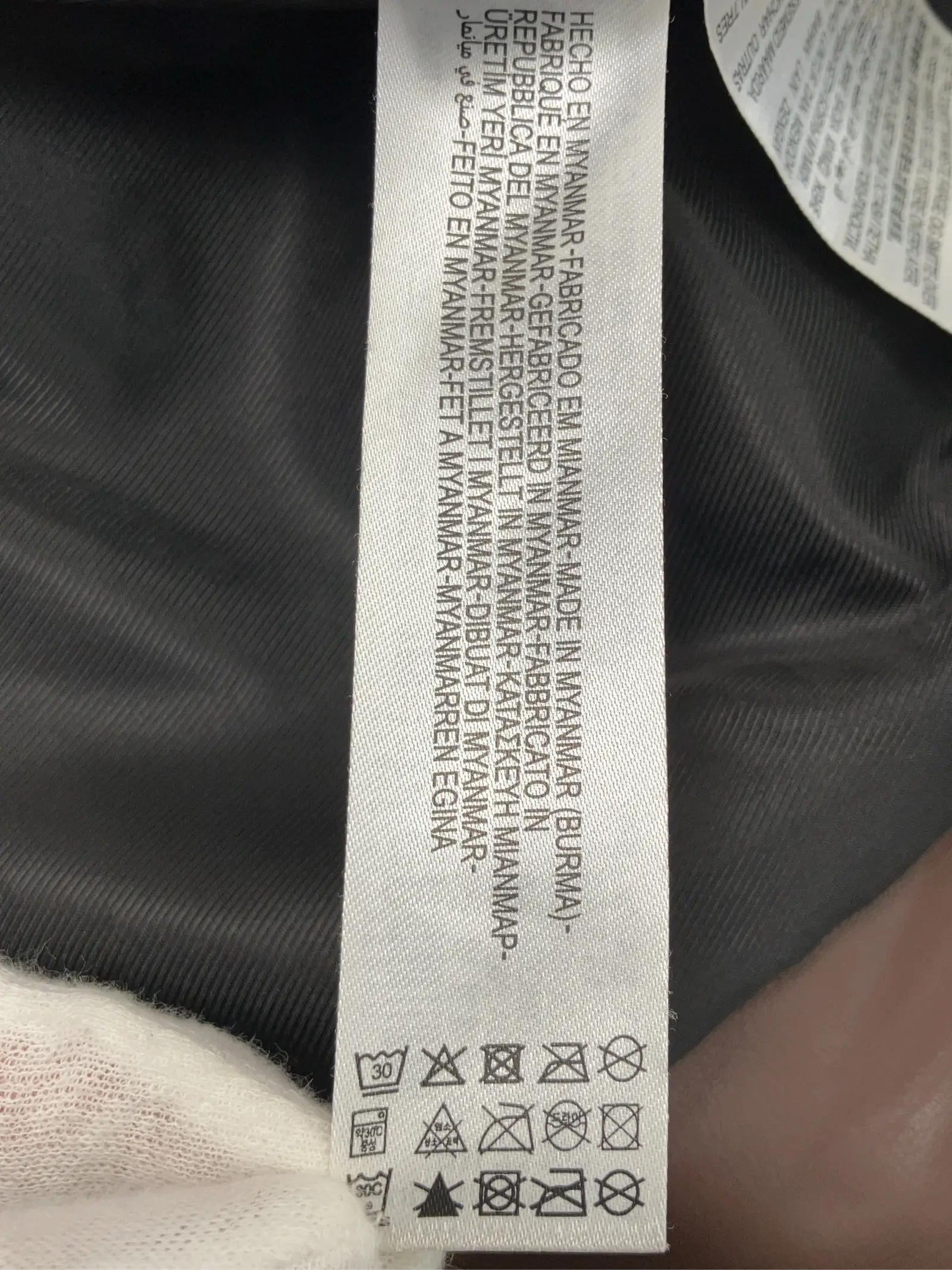 https://r2-worker.digdig.jp/product/1690a01c-d580-4087-b0fd-676847e3cdef/716e6999-a022-444c-bf38-03dca70f07f2