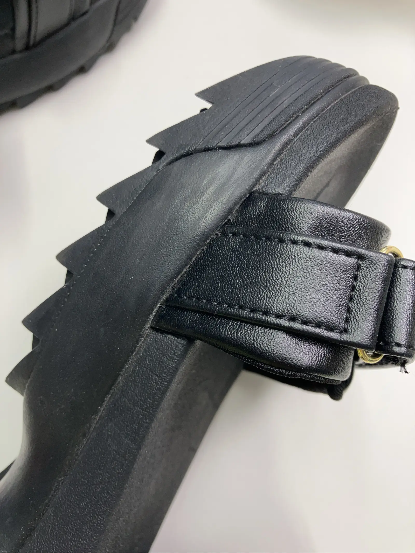 https://r2-worker.digdig.jp/product/16a82c1e-976f-4570-b8a0-38dcab14307f/bf2b0446-62ea-49af-bb0a-ff43d0ae1997