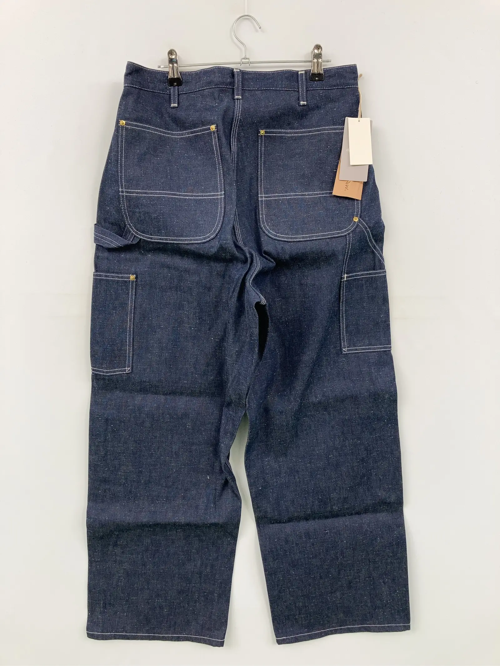 https://r2-worker.digdig.jp/product/16db9efe-51de-48ed-9f1e-630dd2a88f2f/627542eb-f24e-49c5-8deb-173b482c8f0d