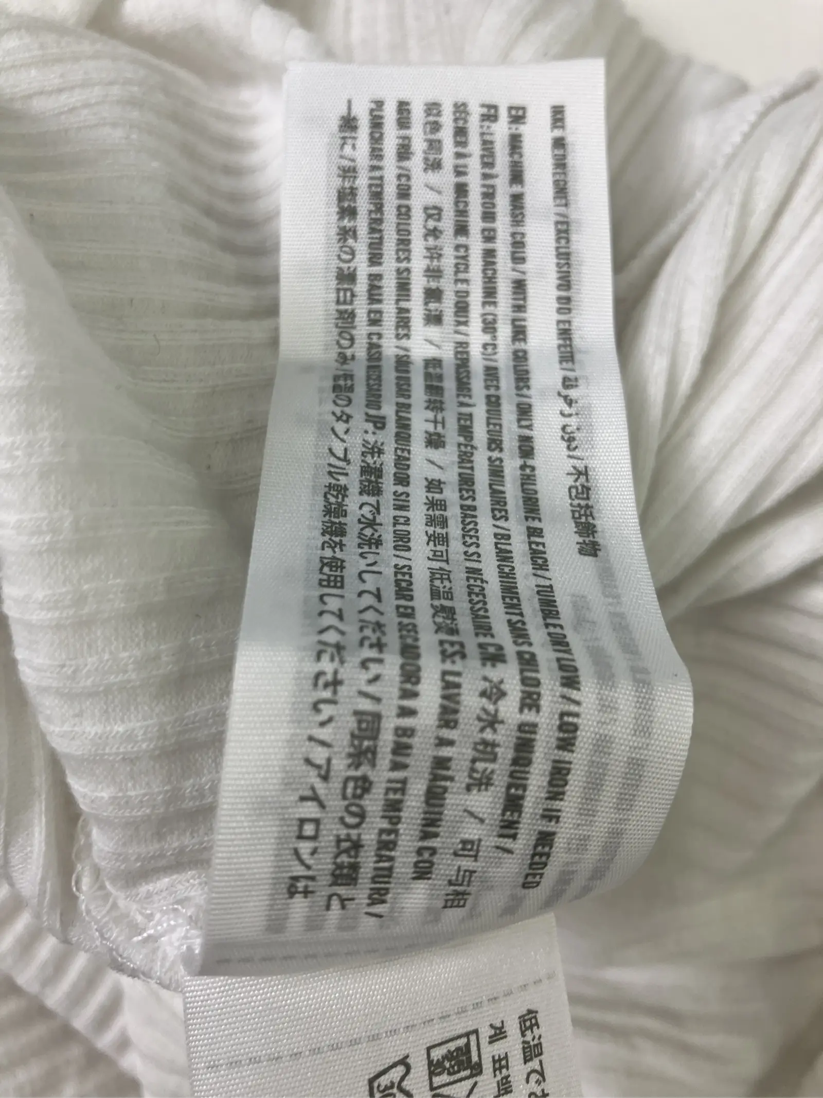 https://r2-worker.digdig.jp/product/16e8d7dc-bcf0-4852-83a6-3d931d66e59e/ece96b6e-42f4-48b3-8d17-c0ea210ca7de