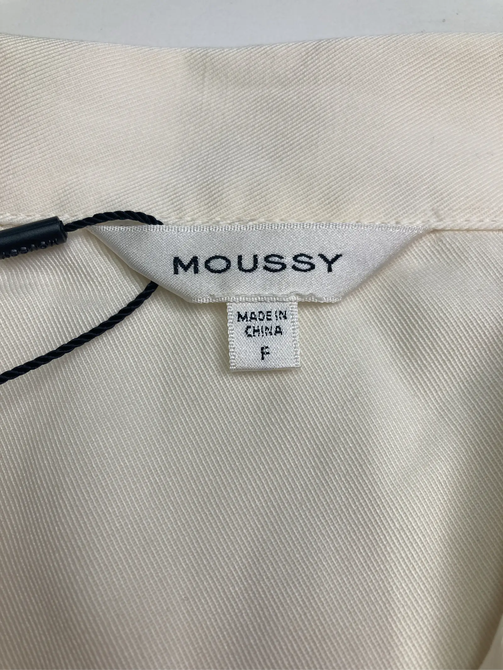 https://r2-worker.digdig.jp/product/172683e9-2356-4167-a9a1-731c8b9b3136/b61c8ec4-6fdb-4ab8-9775-468be65aca54