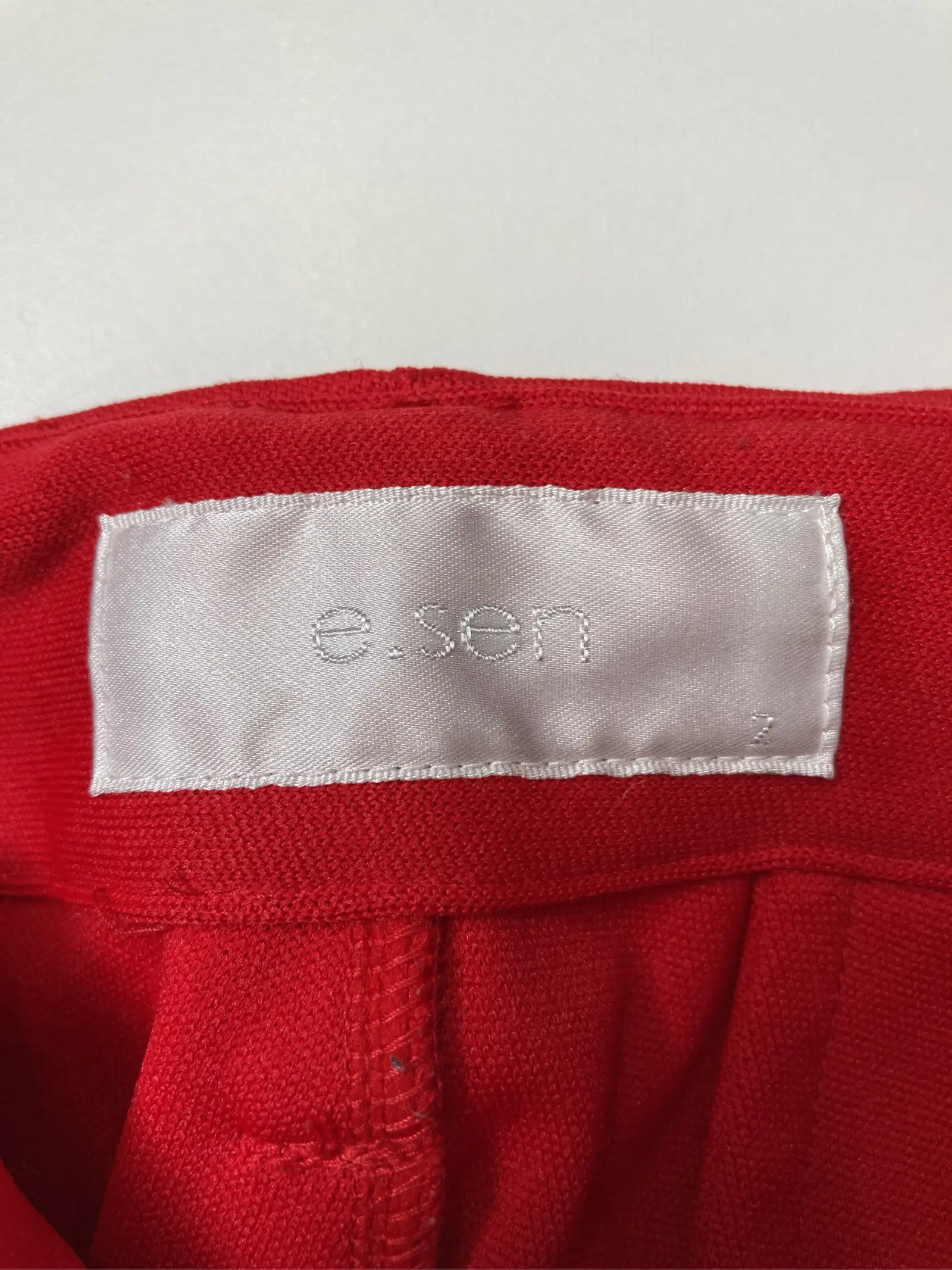 https://r2-worker.digdig.jp/product/1732f15a-aa6f-4f1e-a8ce-f2a763952662/1648d45e-b5a4-4e15-a247-1254152e989f