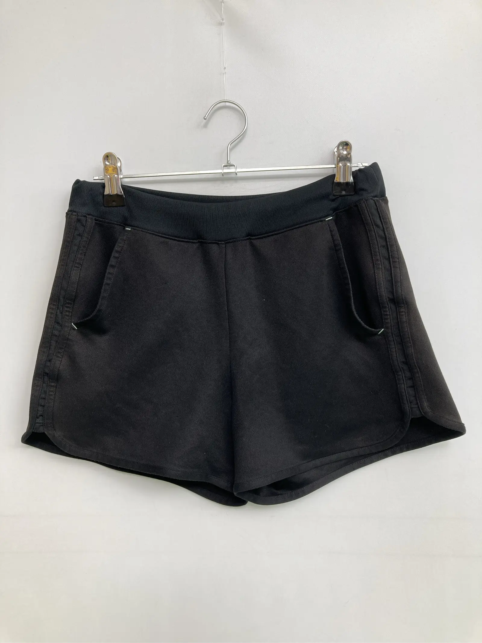 https://r2-worker.digdig.jp/product/177cb5dd-2553-4799-9889-dc6df6003fdd/c431a8a8-36f1-4a84-97a1-f237480db04c