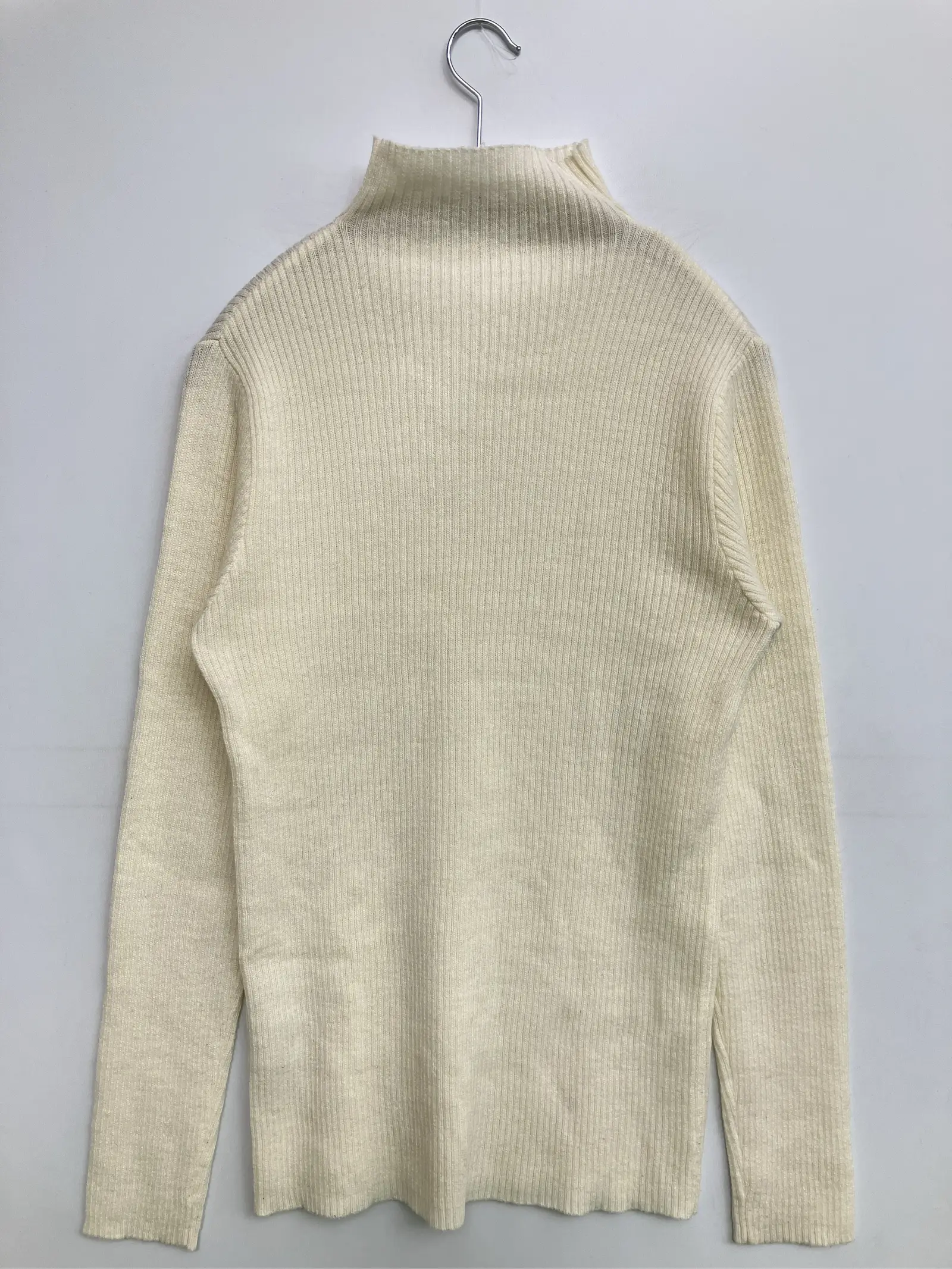 https://r2-worker.digdig.jp/product/17bd6544-3d6c-48ca-84bc-67e36eb667d9/9a96d52b-46d2-4d65-ad70-27bd139bcd78