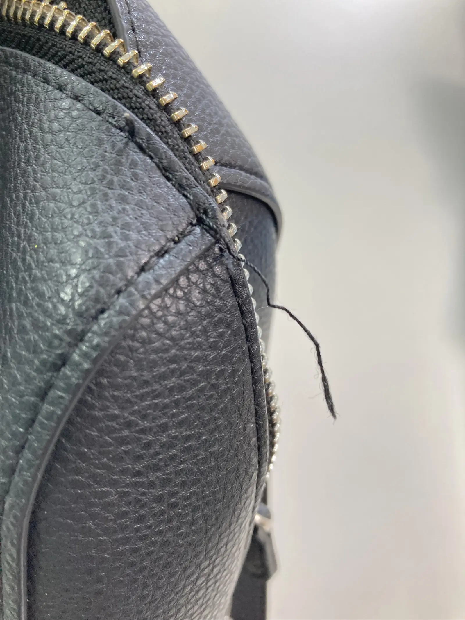 https://r2-worker.digdig.jp/product/17ee3a96-bf08-4127-b75d-5899624c1b69/644d4327-7e06-49a0-8a7a-d4ec365d4f30