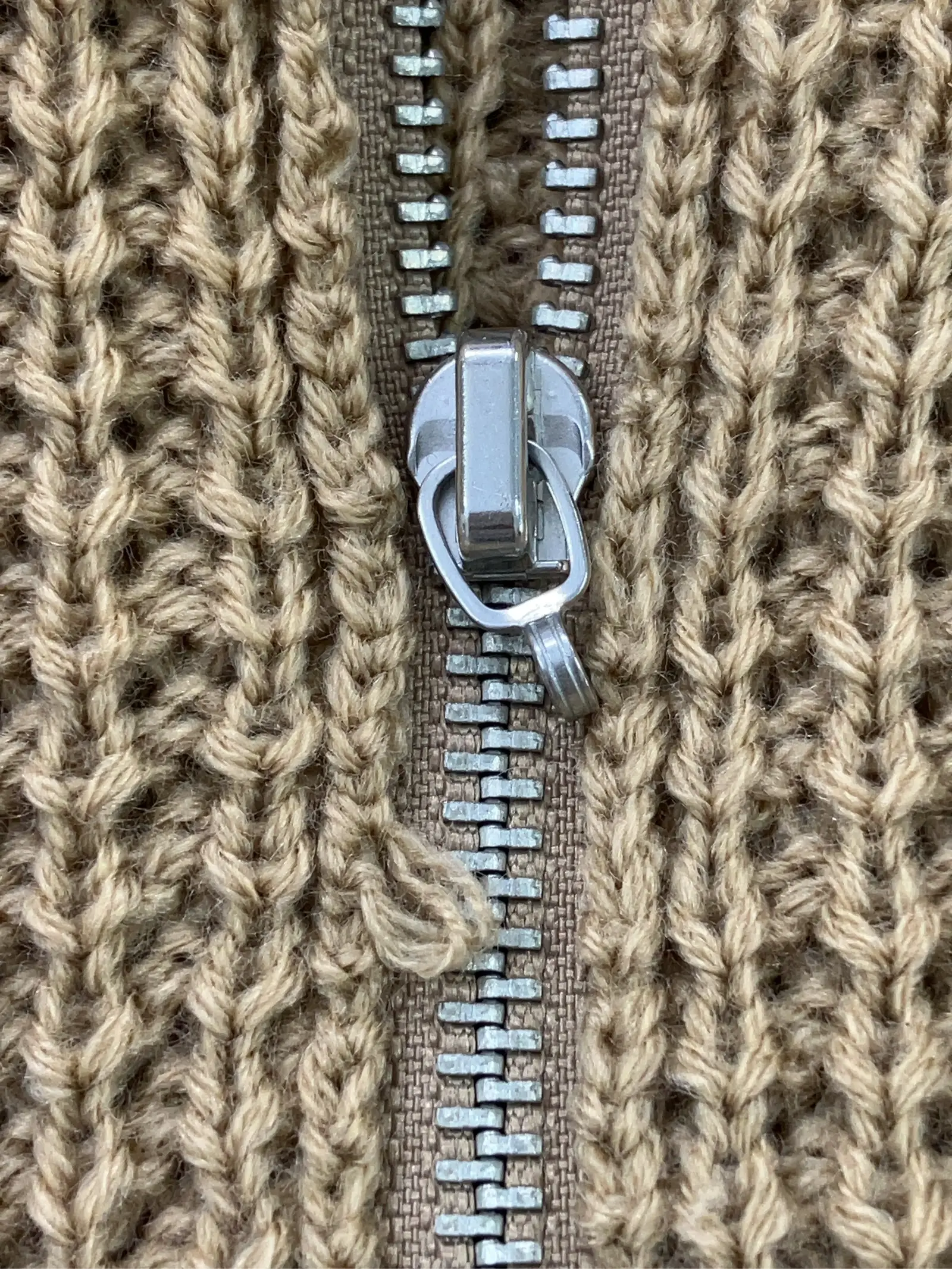 https://r2-worker.digdig.jp/product/18298f3c-2a65-4ddb-b5df-8b8c9e1b8a64/7efc1104-1c75-4573-8f05-b4894b993fee