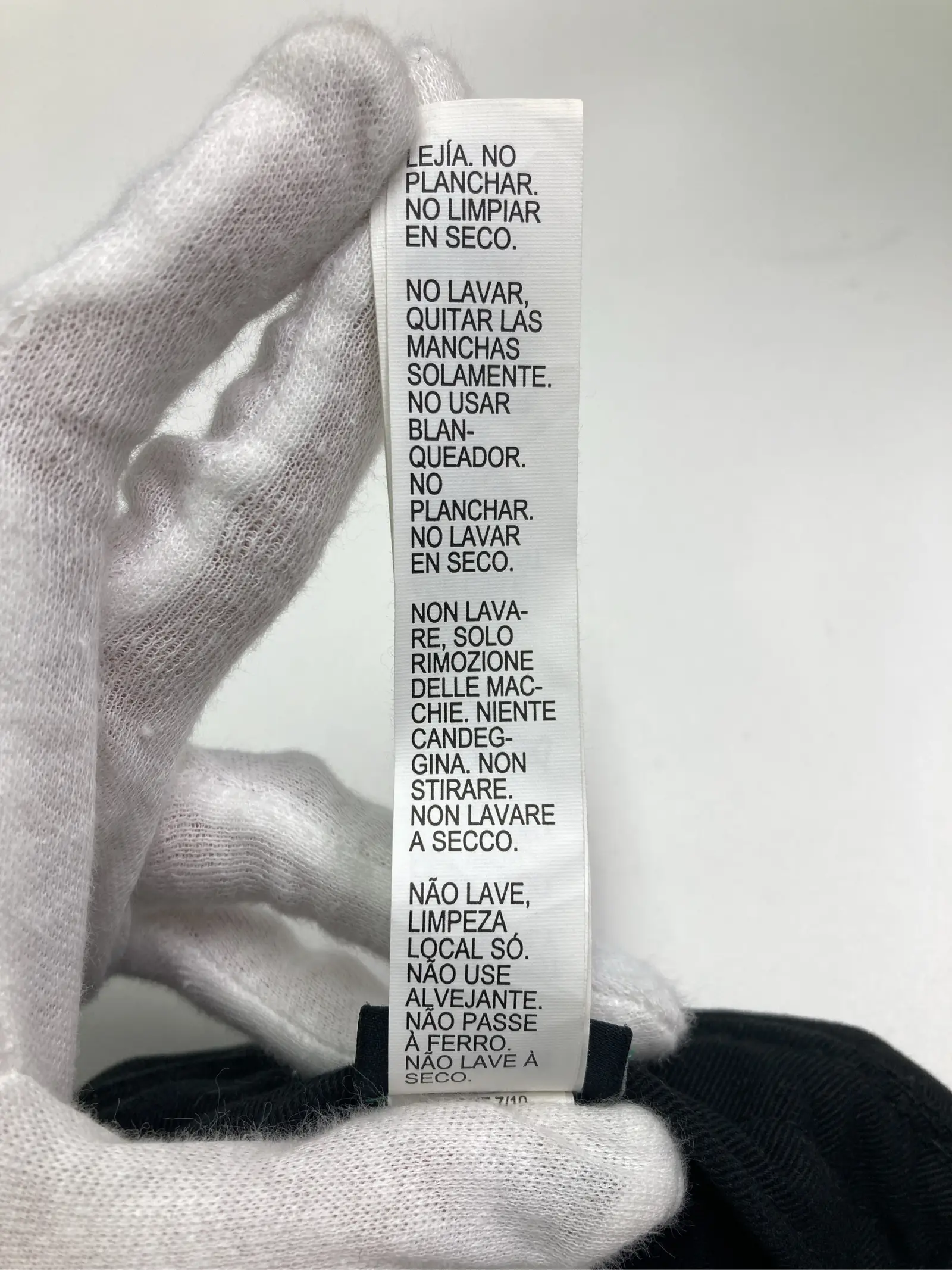 https://r2-worker.digdig.jp/product/1846fb98-a606-4aad-8933-9685d06a8d2d/844f4624-54c5-4391-857b-57c515387894