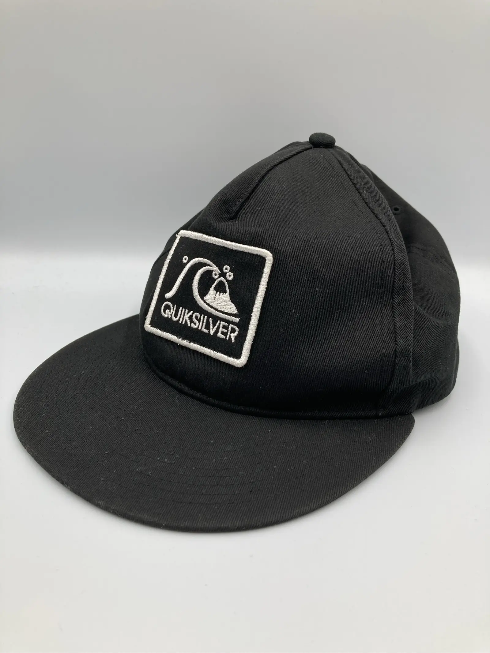 https://r2-worker.digdig.jp/product/1846fb98-a606-4aad-8933-9685d06a8d2d/fb94aad8-213d-431c-880b-c93f119d2c6a