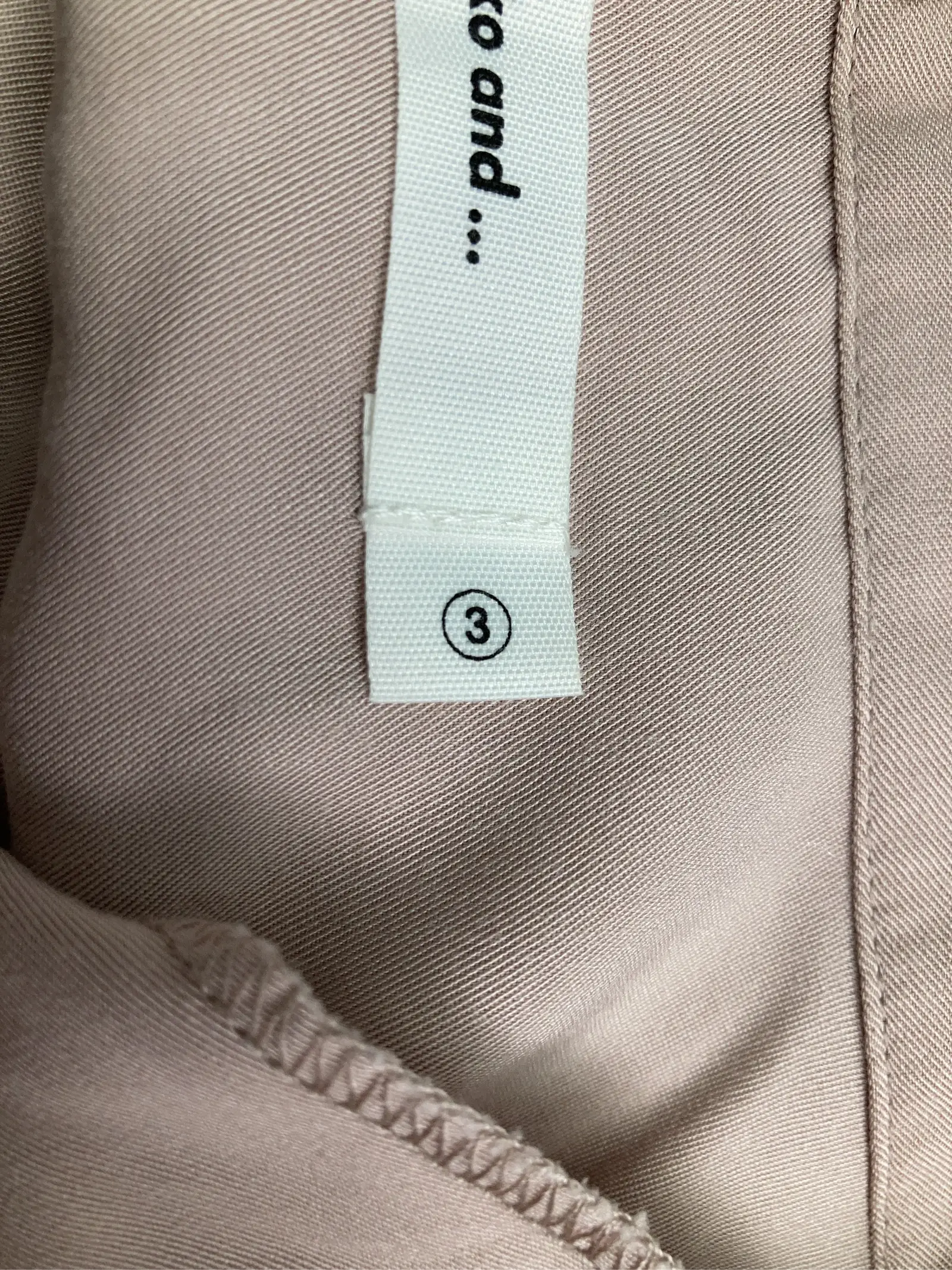 https://r2-worker.digdig.jp/product/1851f215-4bf3-47d2-9a8a-3197ae8175ac/26b882e8-b80b-4467-9e69-5743c133ce93