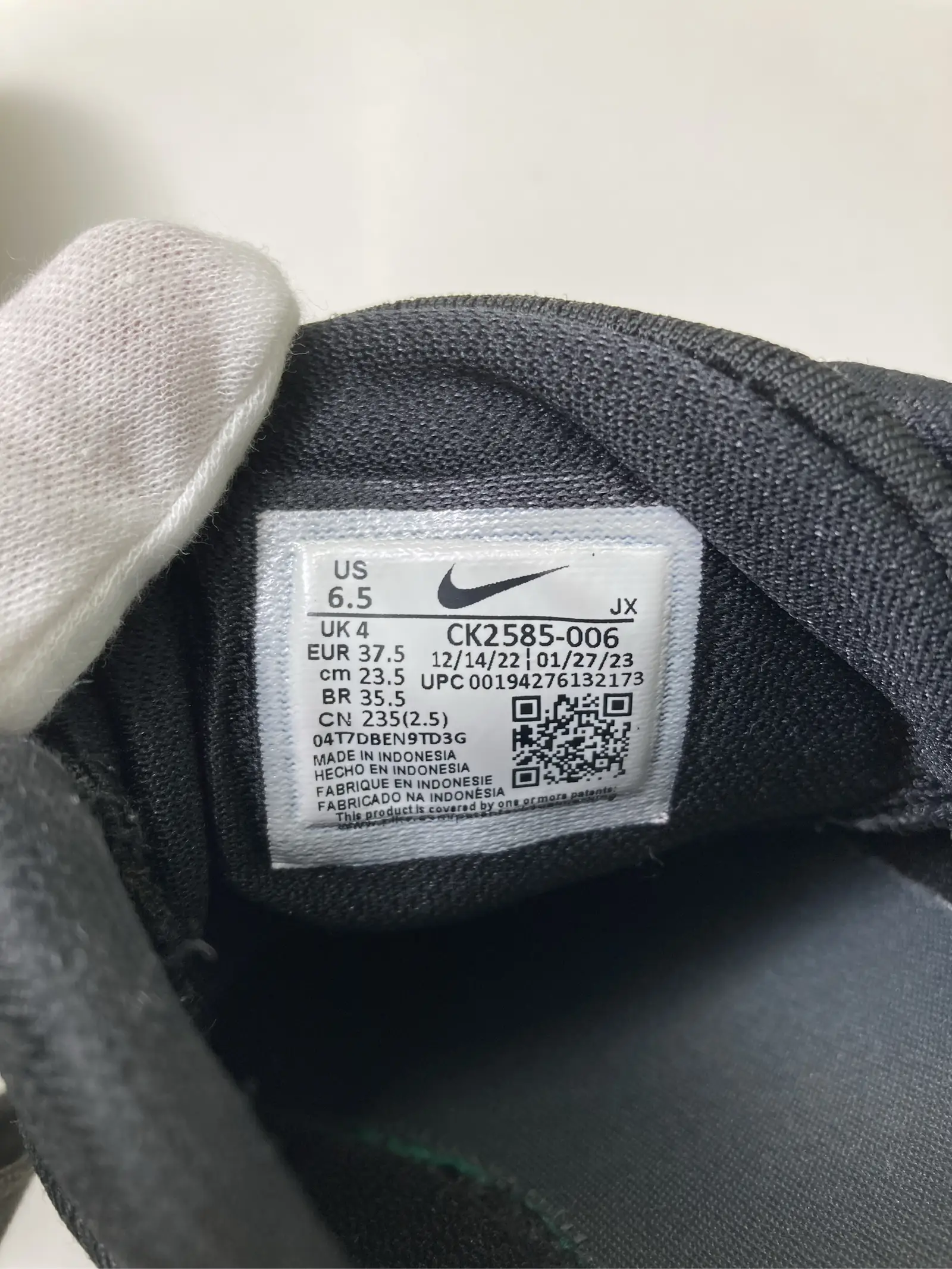 https://r2-worker.digdig.jp/product/186356af-d87b-4454-81fc-fee50ca9667a/6b8d8d25-f7ea-42a6-a348-c6916d8848cc