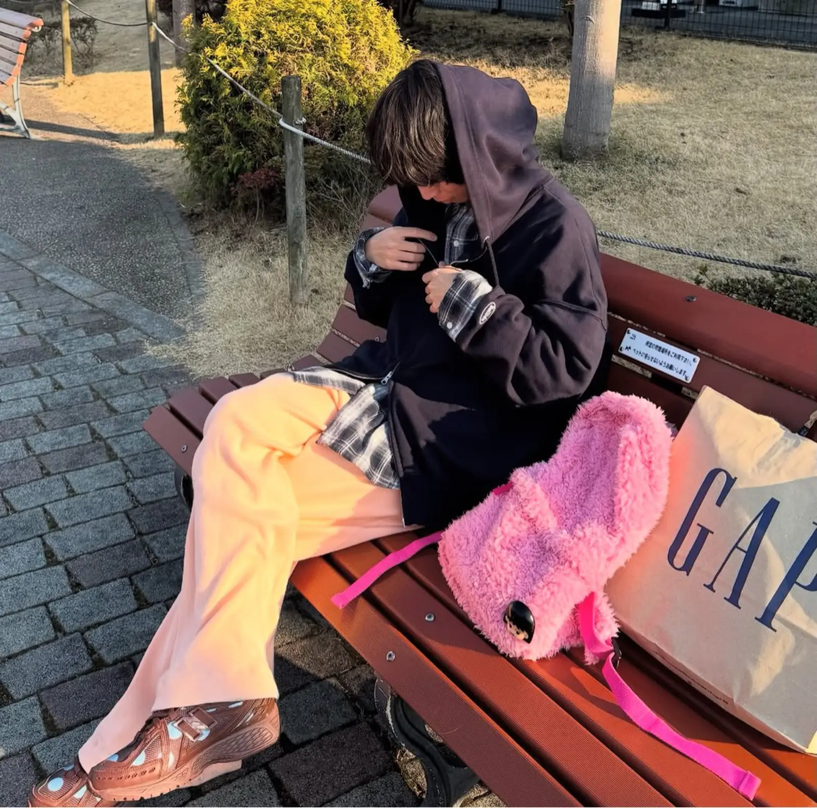https://r2-worker.digdig.jp/product/18718068-e168-4c2f-b7cd-4fd46b847bbb/8886d713-5168-4123-a163-1ca8afd07de5