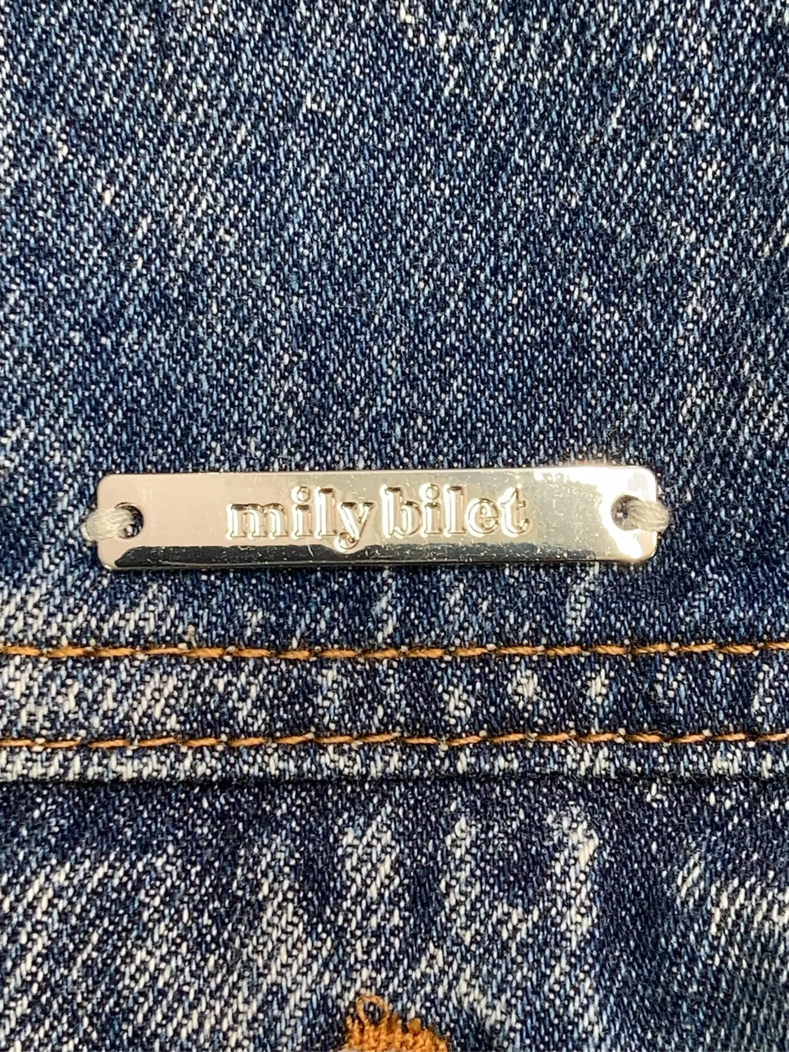 https://r2-worker.digdig.jp/product/1872c50d-cd94-484a-ac1d-06f49808cb0f/584485d8-5611-4197-a70f-08a9e6d37b56