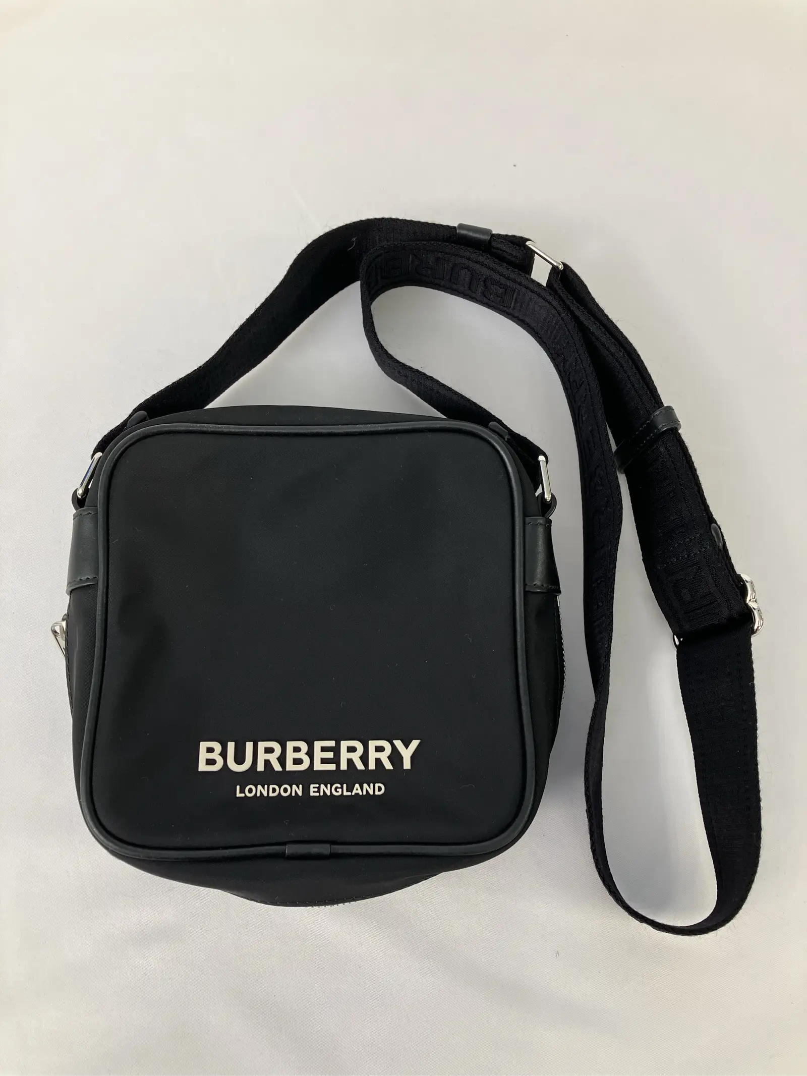 https://r2-worker.digdig.jp/product/18e2958a-57f3-4965-8706-f59f34069fc6/79f30635-26e5-4123-a71e-e5689172f0c4