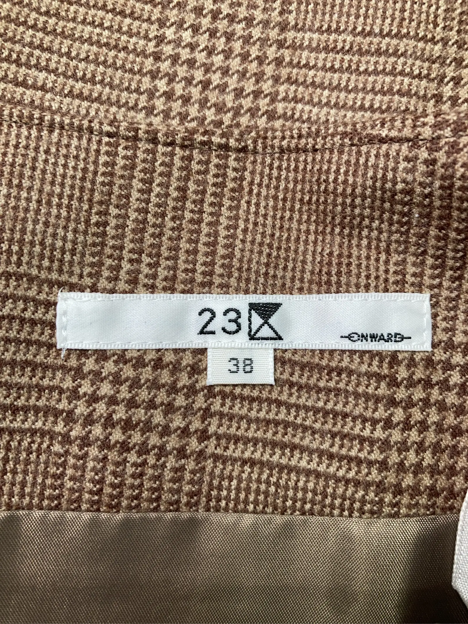 https://r2-worker.digdig.jp/product/194fea25-fbce-4eef-b6fc-c49044335dea/096a5662-2513-4838-9c1b-cccf3a6daa2d