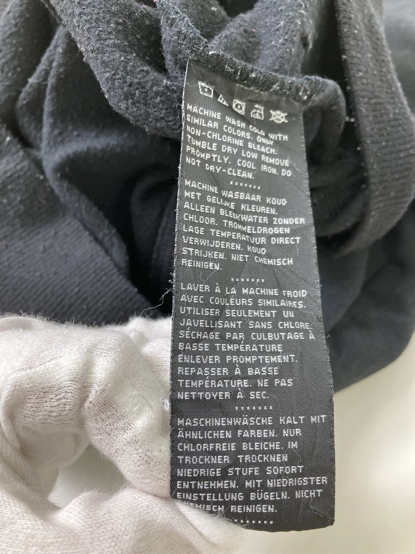 https://r2-worker.digdig.jp/product/19711705-f883-4e03-a0d7-46a1ec0c4da0/735cb259-8d41-4e9d-997c-f17ba4997059