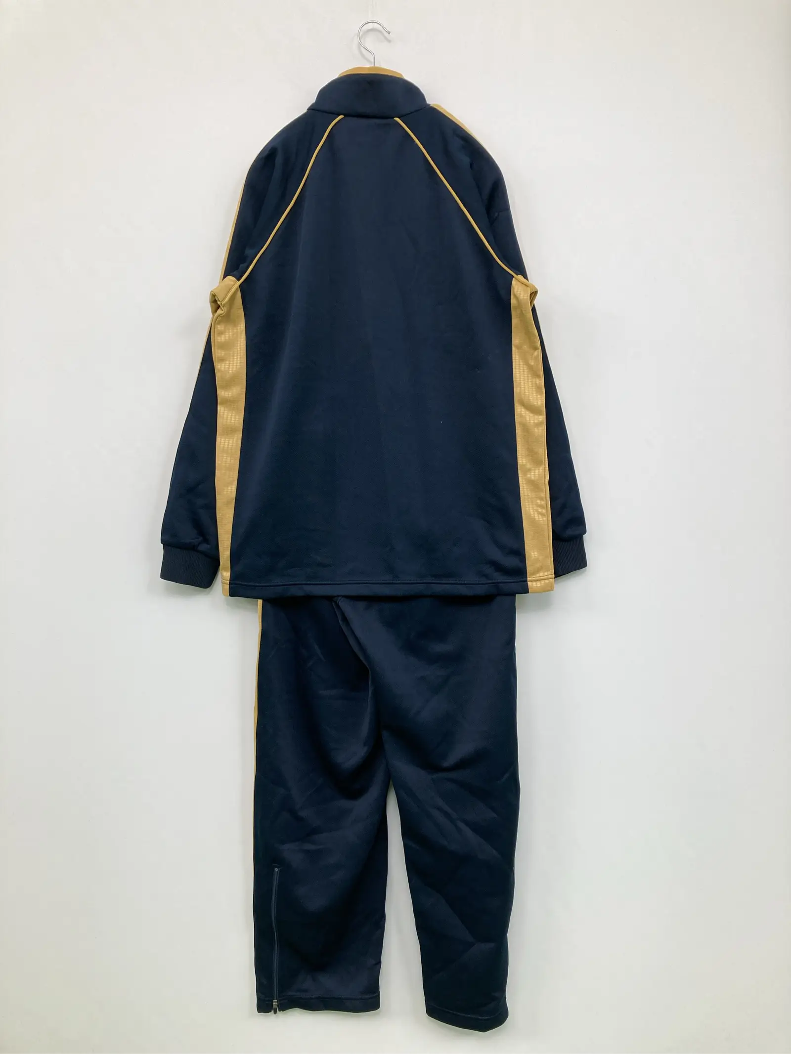 https://r2-worker.digdig.jp/product/19727990-b111-4c89-9d89-32c0137f39db/01f0cb64-5b8e-4cdb-8fe6-80423d1abc14