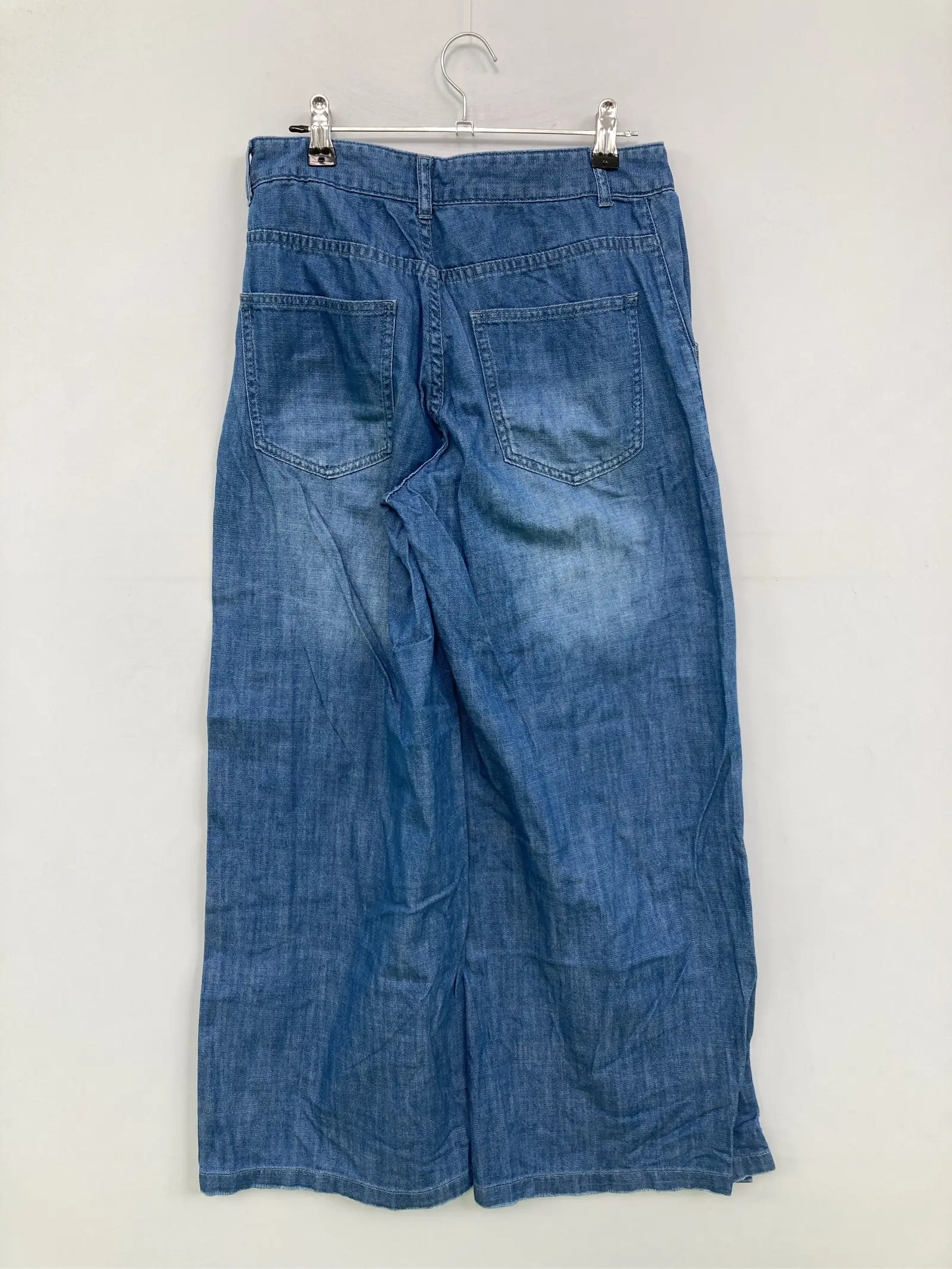 https://r2-worker.digdig.jp/product/19981f7c-5d21-4de7-8d6f-eb4b47f4537b/7ed1fc39-8759-4954-92d8-912cff9e89d9