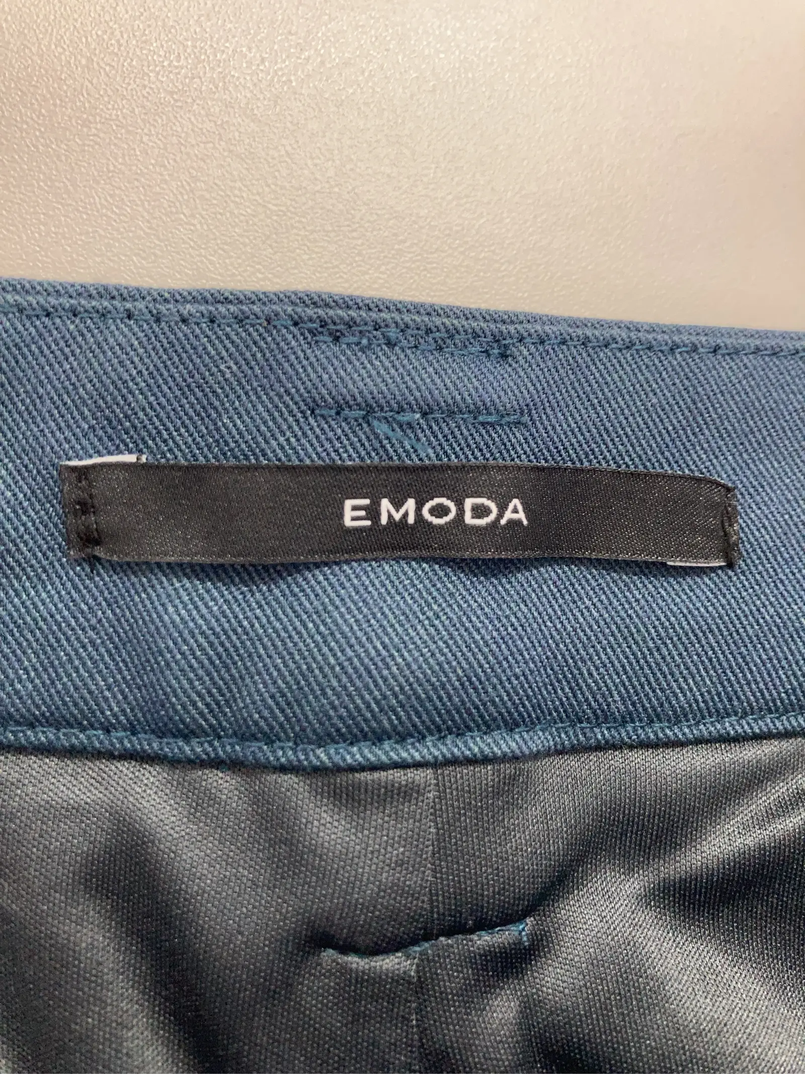 https://r2-worker.digdig.jp/product/19c5a439-8f89-4b1a-a613-be69140b3990/0e1abc69-5e96-4a4f-b4c1-8921baa787ec