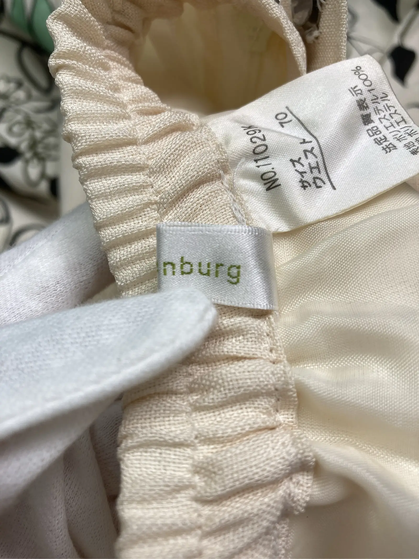 https://r2-worker.digdig.jp/product/19e0184e-9cde-45b2-95d2-0250c1fe1a74/574f8c66-e771-464c-969c-79478ee34222