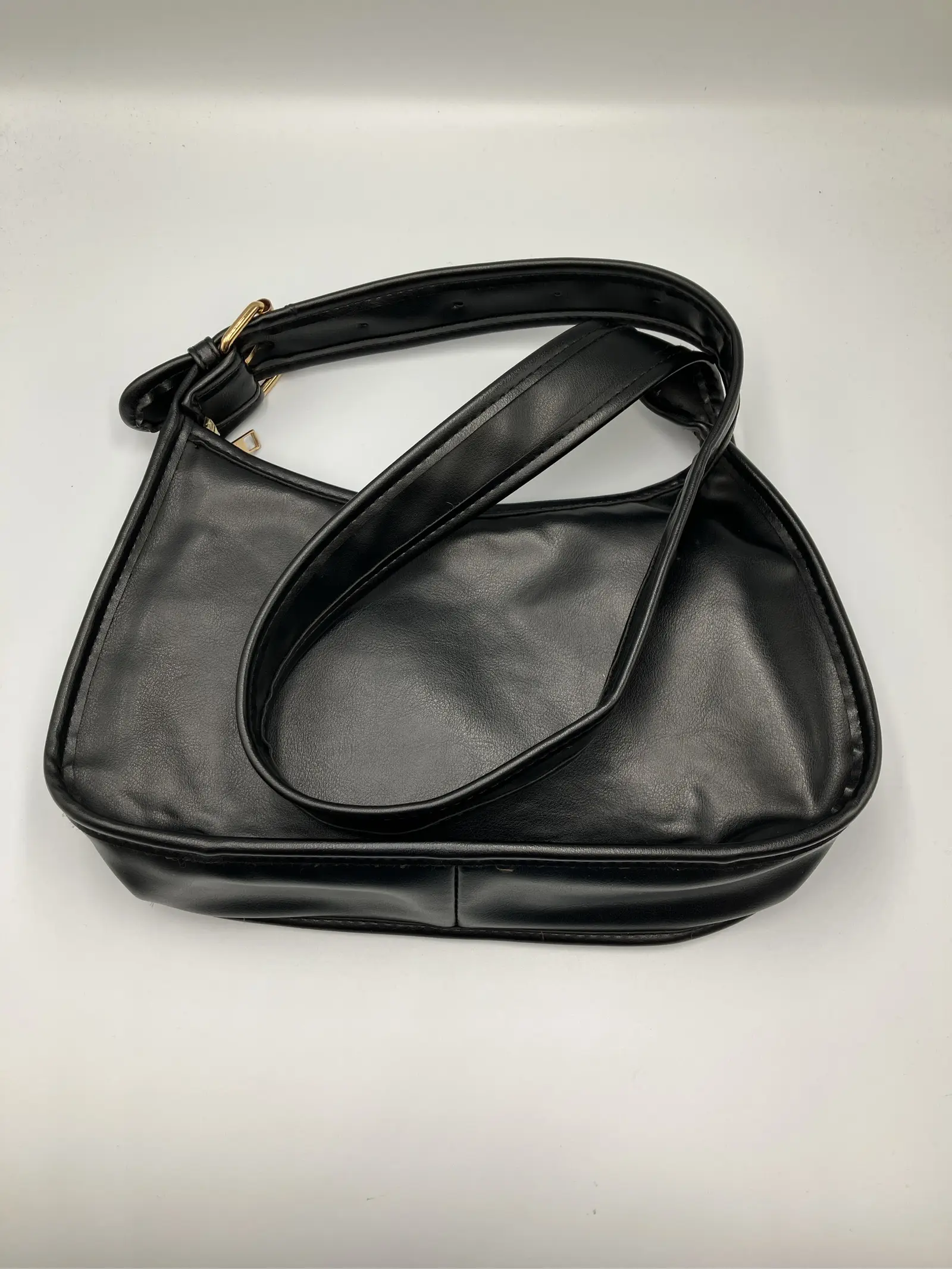 https://r2-worker.digdig.jp/product/1a203240-2670-479f-bc52-108aa8f11cb5/1493ff48-c963-4722-a4e6-4980aa14ee38