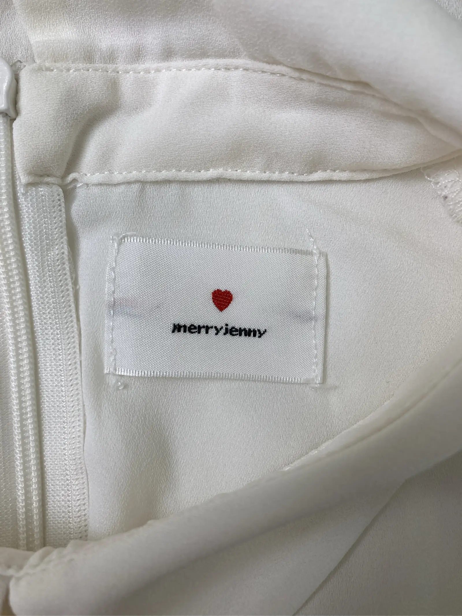 https://r2-worker.digdig.jp/product/1a2a5987-6e1a-4096-8bff-b7ef402824d6/0c5a3b12-513f-45e7-9343-ccf6ce54c2a2