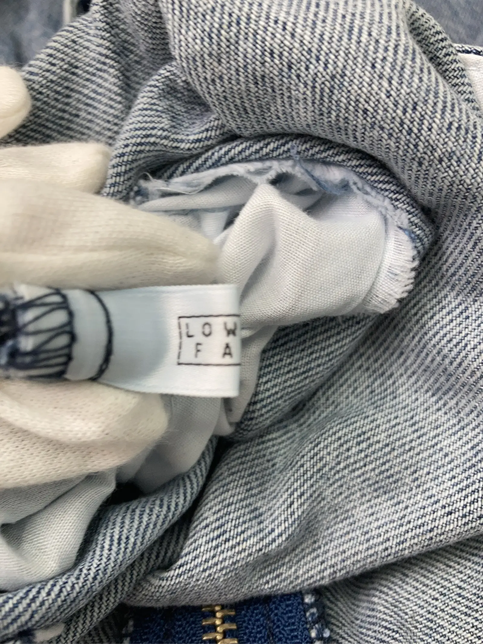 https://r2-worker.digdig.jp/product/1a453c68-a5ab-412b-b865-2fc891299c8c/8c02b2f6-13db-4887-8c9d-48978b84c1cc