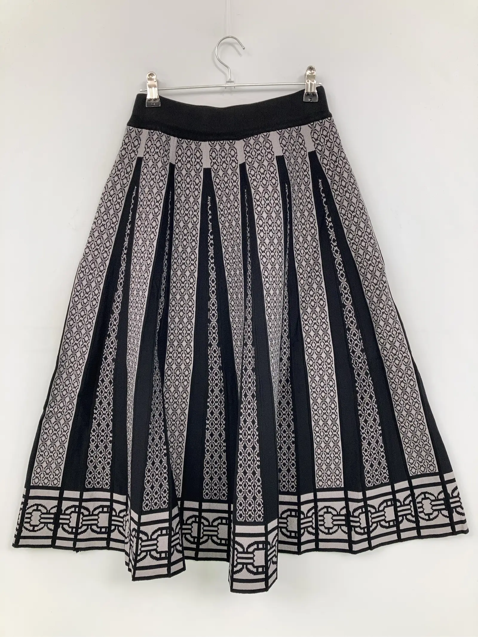 https://r2-worker.digdig.jp/product/1a548994-d28a-4d11-956f-41adbbdf8f10/9cb24b3b-01ae-41b7-aeb0-c22ed1280b54
