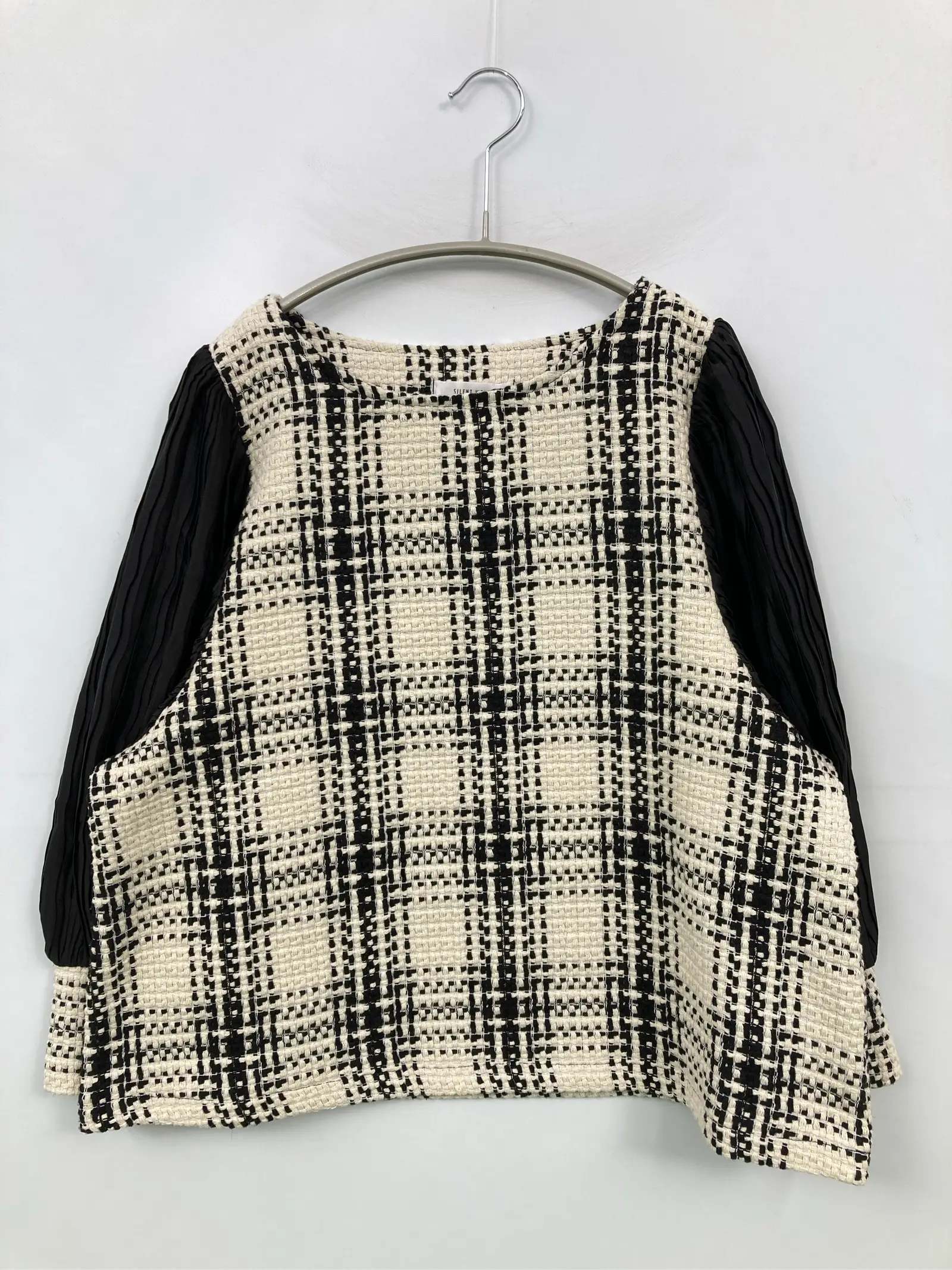https://r2-worker.digdig.jp/product/1adbb646-81be-4e9d-bf12-c2fcf2cb1380/b2b70e91-ff8c-495c-9470-03106796ac2d