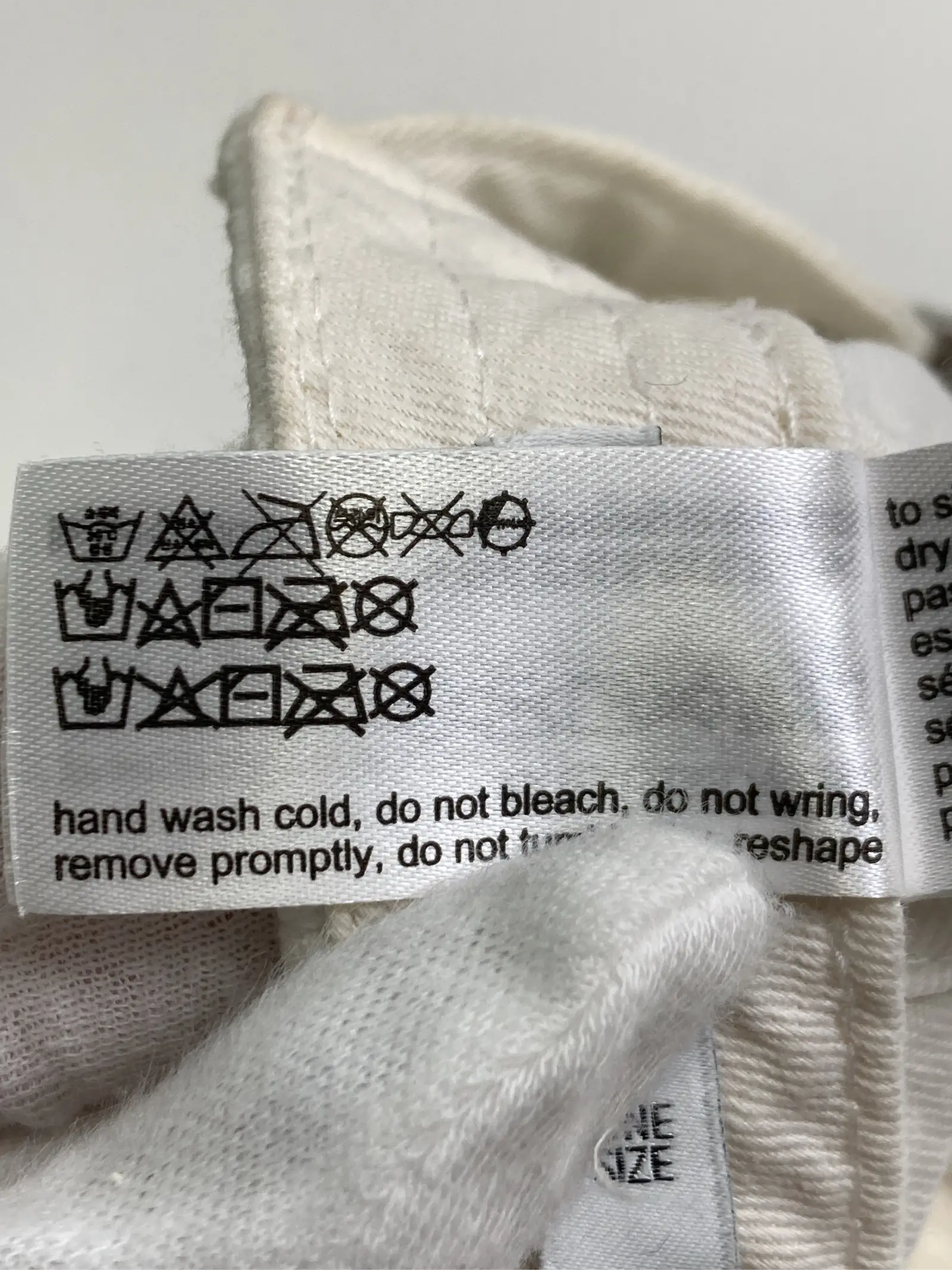https://r2-worker.digdig.jp/product/1ae4b730-e76b-4b2e-9bf8-06c32993ff49/92a07306-a8eb-4c15-8156-ae2d722207a3