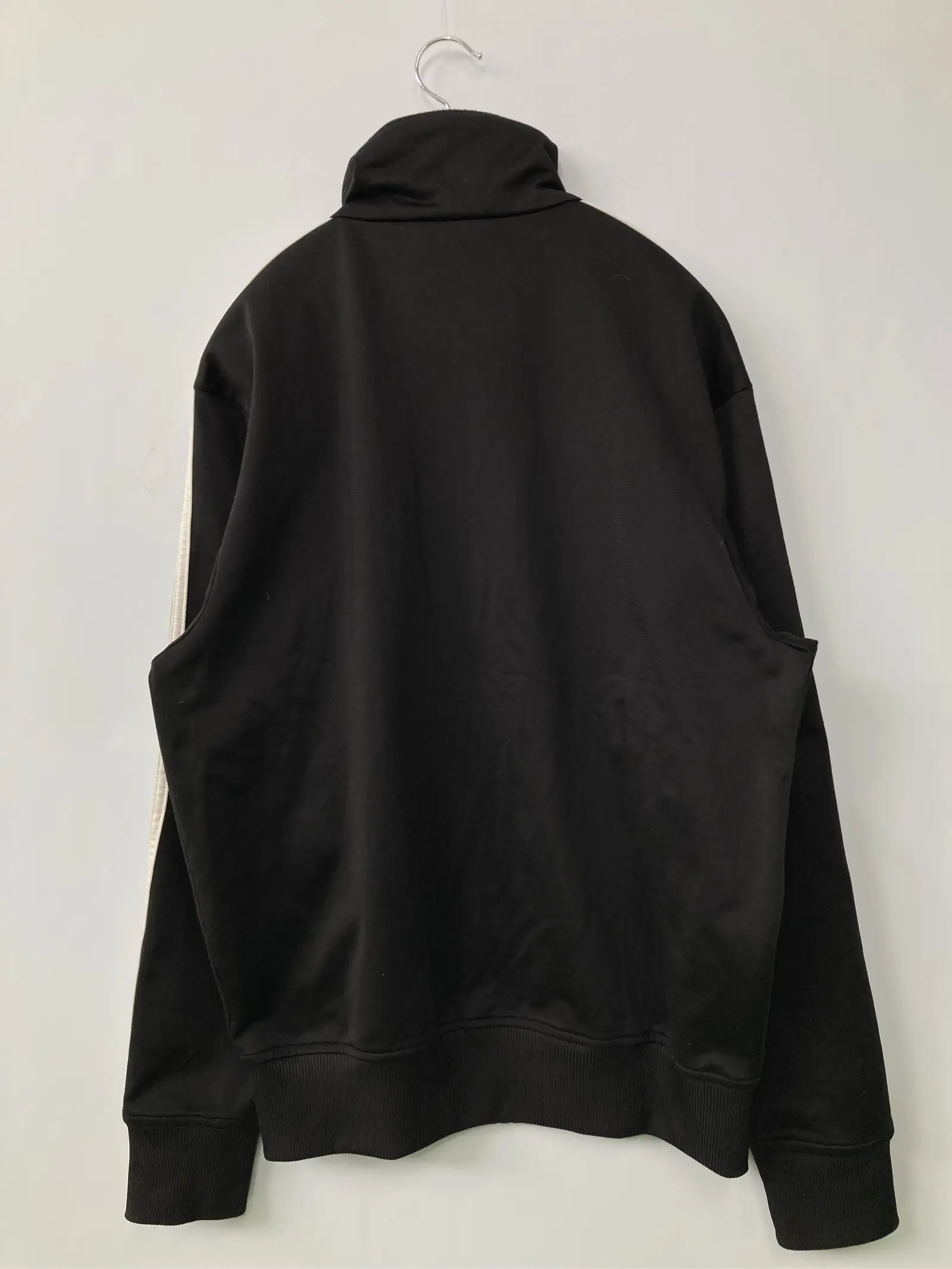 https://r2-worker.digdig.jp/product/1b3e65f3-e777-4a0c-b5a0-7fec755a5a84/ffe2feca-36ac-4385-8aef-0402227de973
