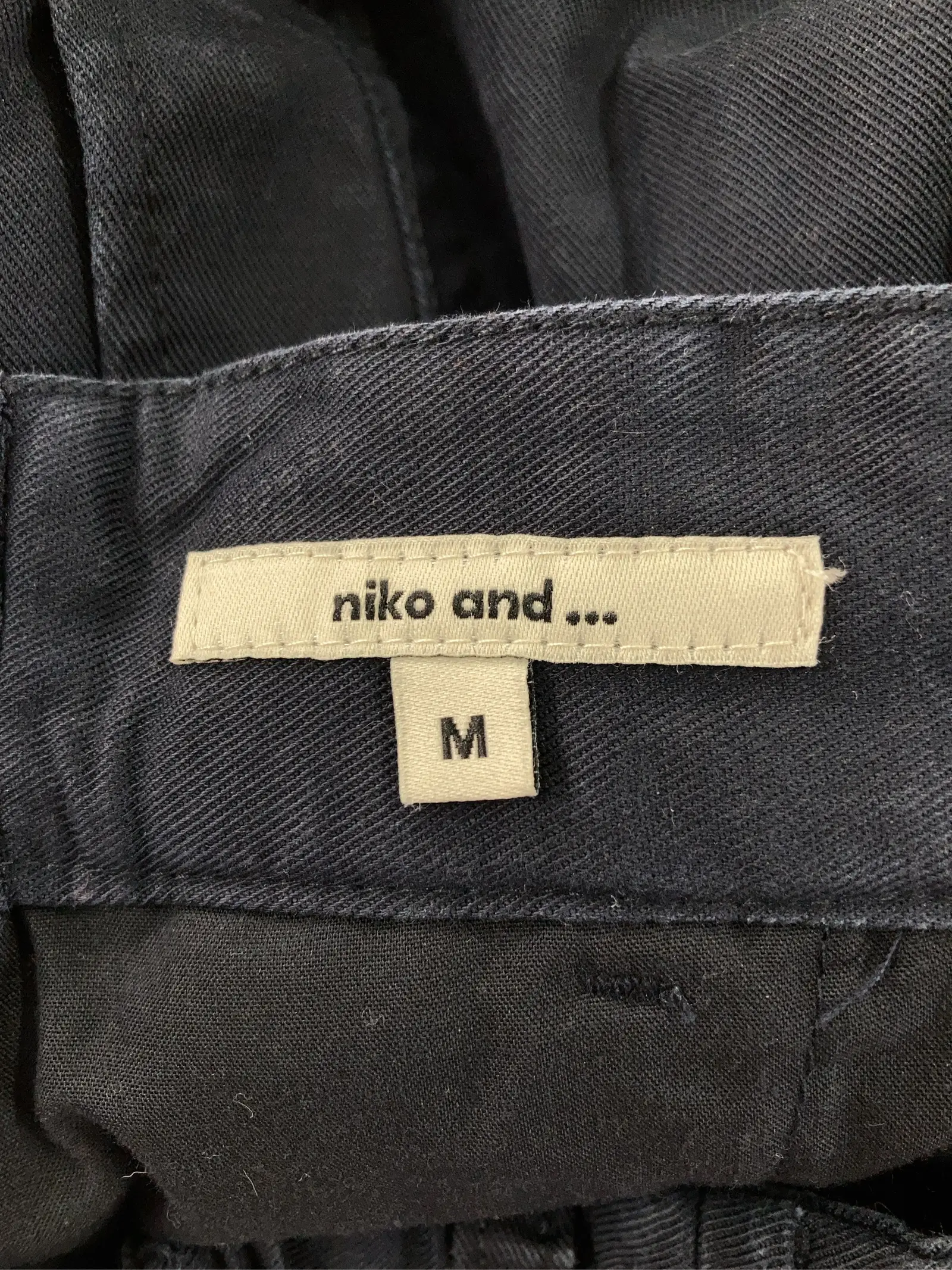https://r2-worker.digdig.jp/product/1b5163a8-8461-4bec-91c1-e351ab8b6db0/3ea483b9-d07f-4b55-81c7-34b9e5bd56ab
