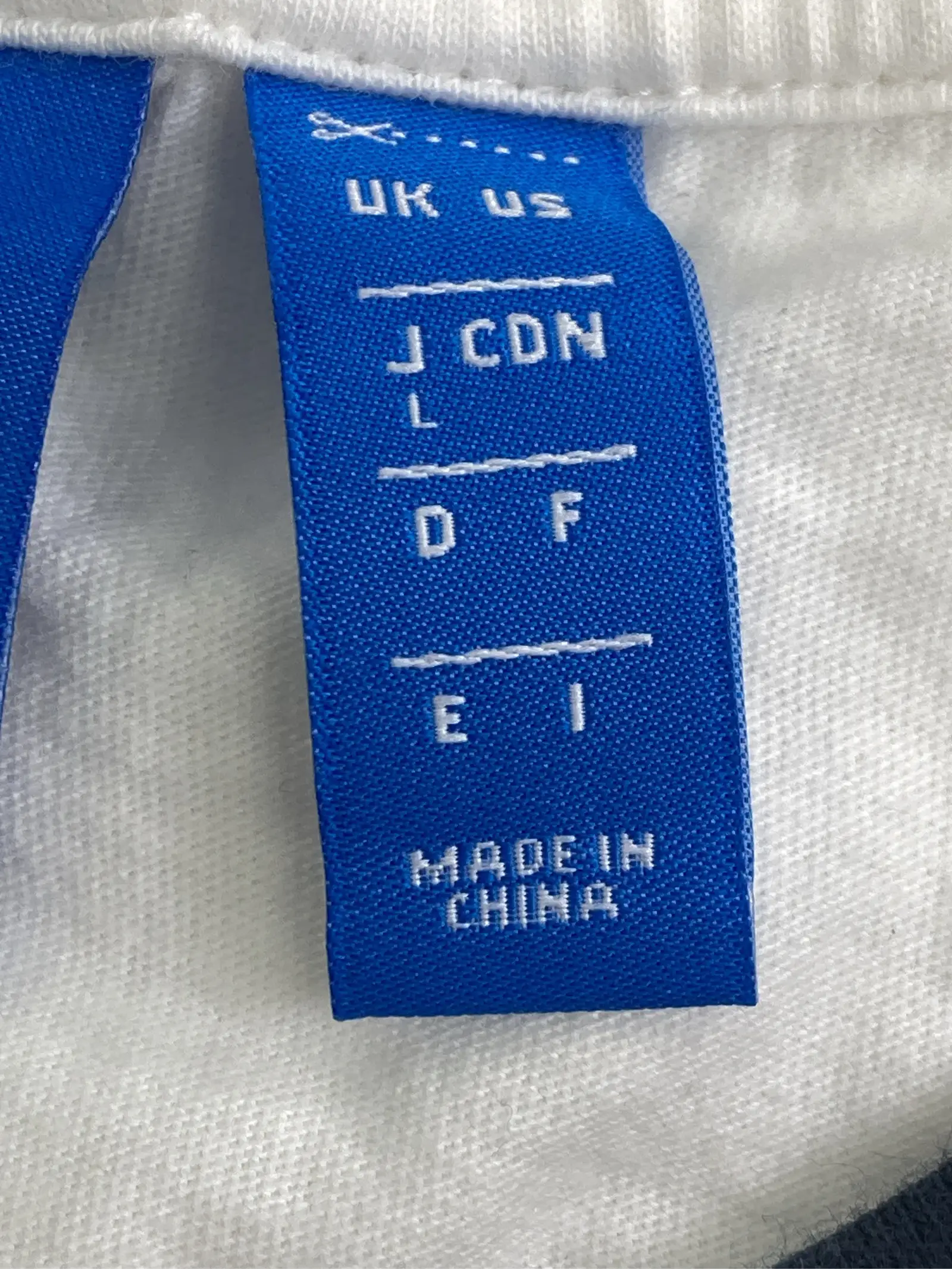 https://r2-worker.digdig.jp/product/1b6fae43-2328-4536-95ab-b239e7667df4/b74d9c14-7f02-450e-8193-9dcf28744408