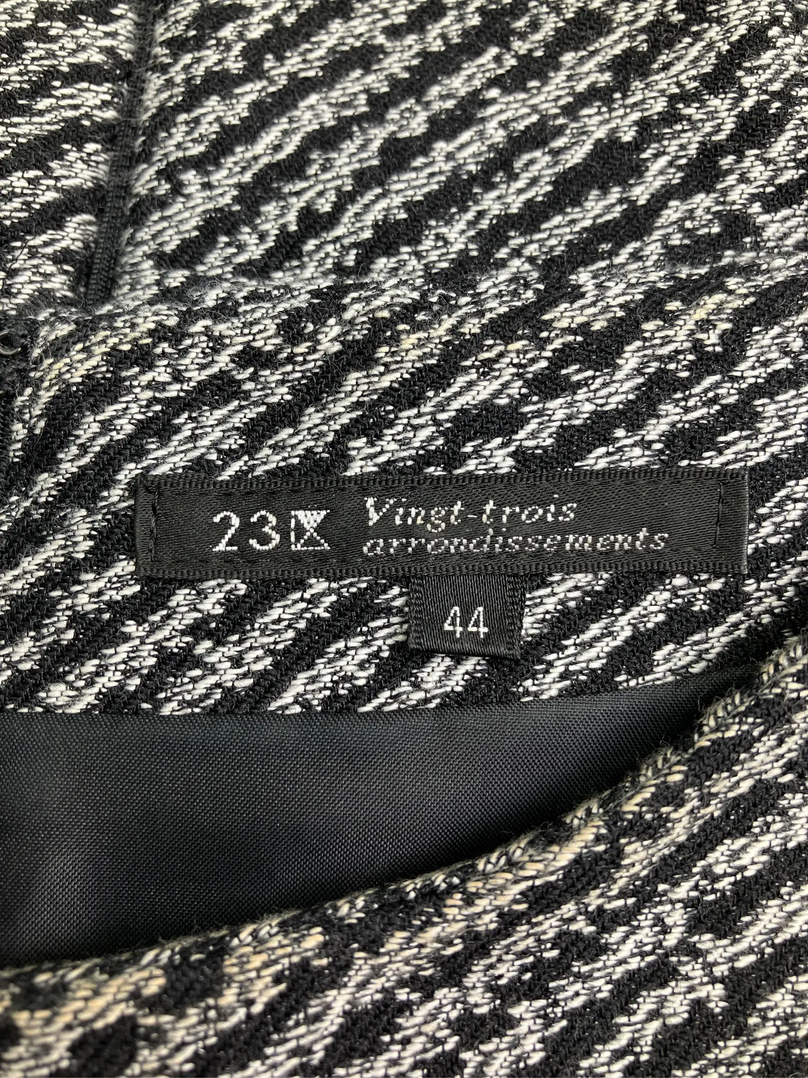 https://r2-worker.digdig.jp/product/1b9f0fc8-281a-48a4-9359-2991f138d363/32cb3962-3b7a-4fab-b1c8-7a2014c934c3