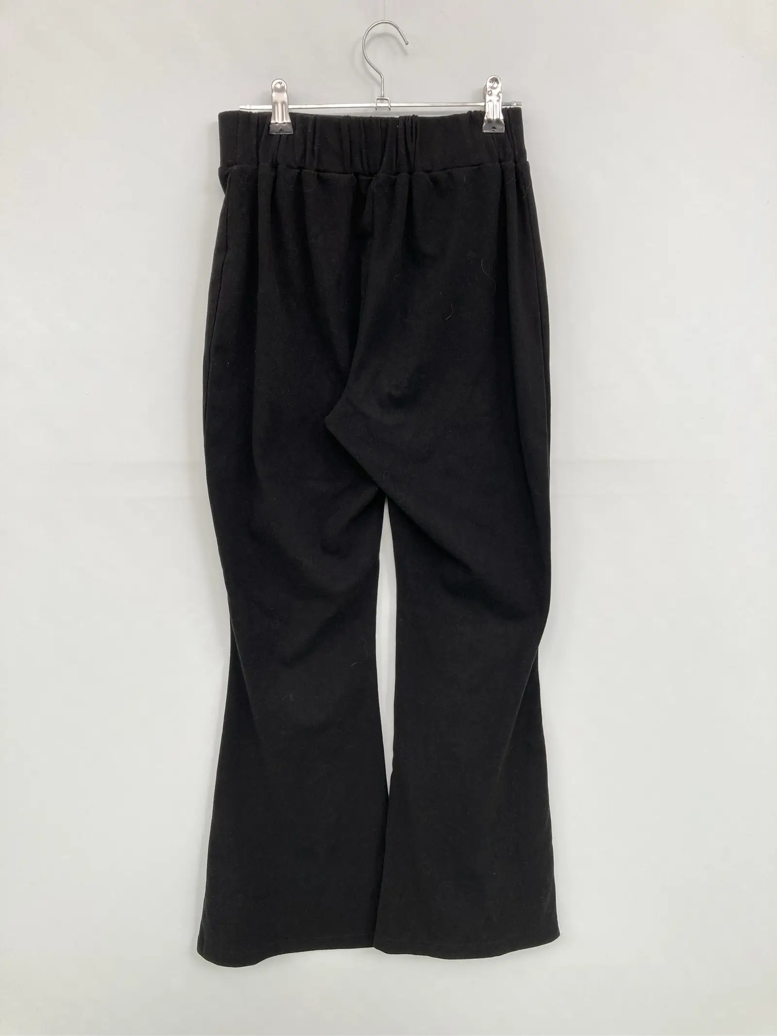 https://r2-worker.digdig.jp/product/1bdb2d36-d4a5-4943-8097-c8c2c596d828/56eb1045-57d1-4d1d-95fc-351b4cb1da2d