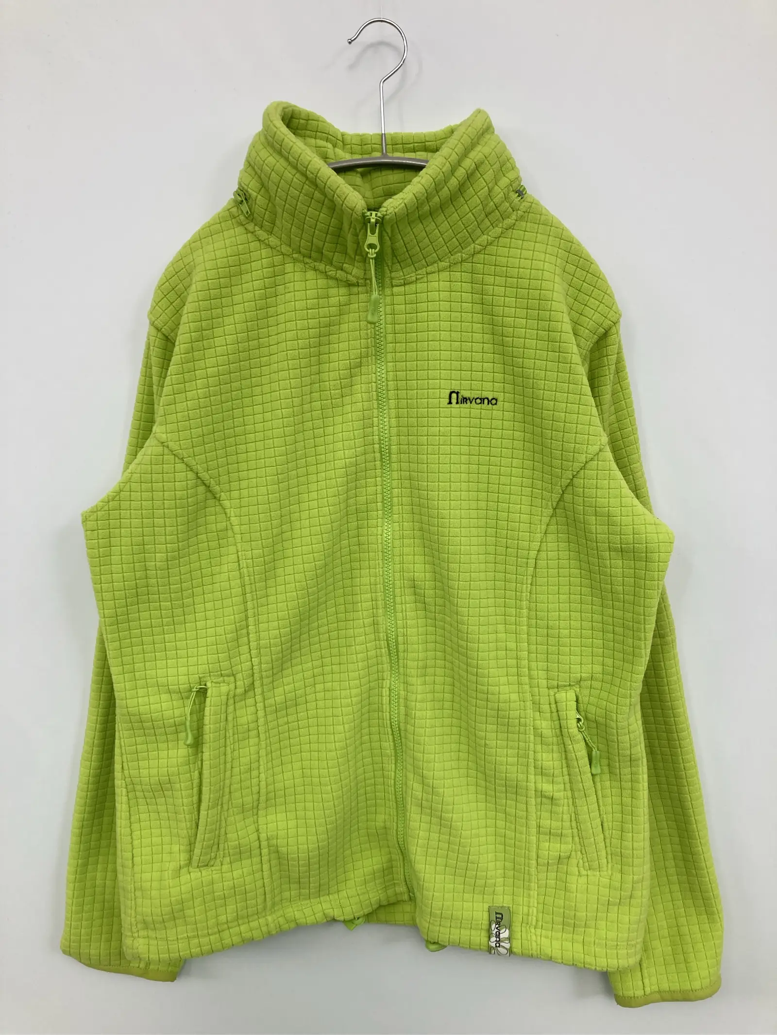 https://r2-worker.digdig.jp/product/1c4b58a5-090e-48b3-a05e-15f16c7077b6/f3b41052-7a3a-481c-94f1-002f5f2c870c