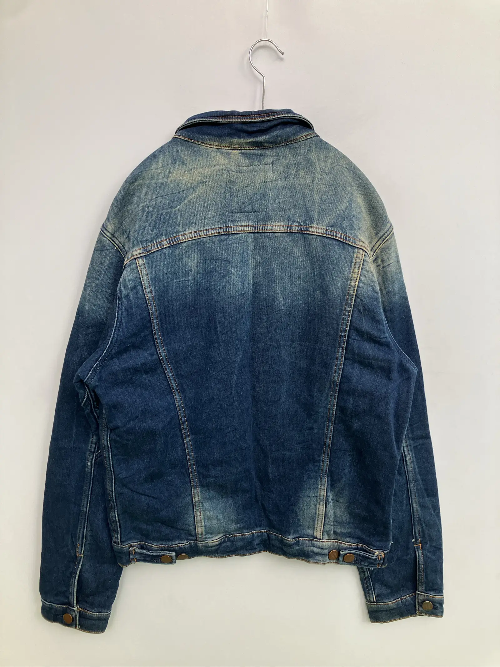 https://r2-worker.digdig.jp/product/1cf0fc0d-e71a-4c3e-9b27-b251c2f4381d/9d8e4d91-ca76-4c96-9b6b-719c111ab741