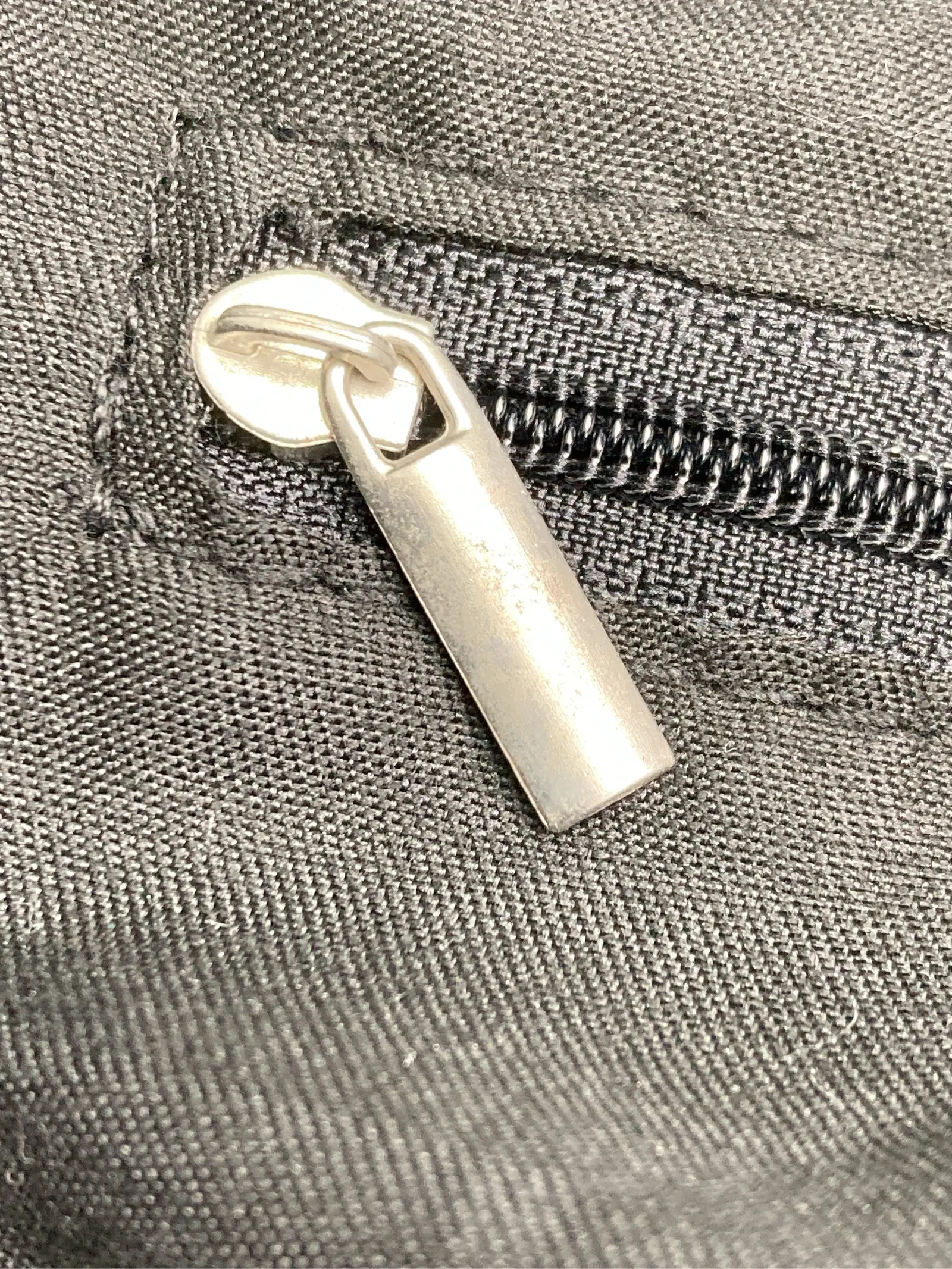 https://r2-worker.digdig.jp/product/1d675c2b-b2fb-4de8-932b-99d424a91d3f/6fd2f624-f0dd-474f-9cf8-8d6dbd4e1700