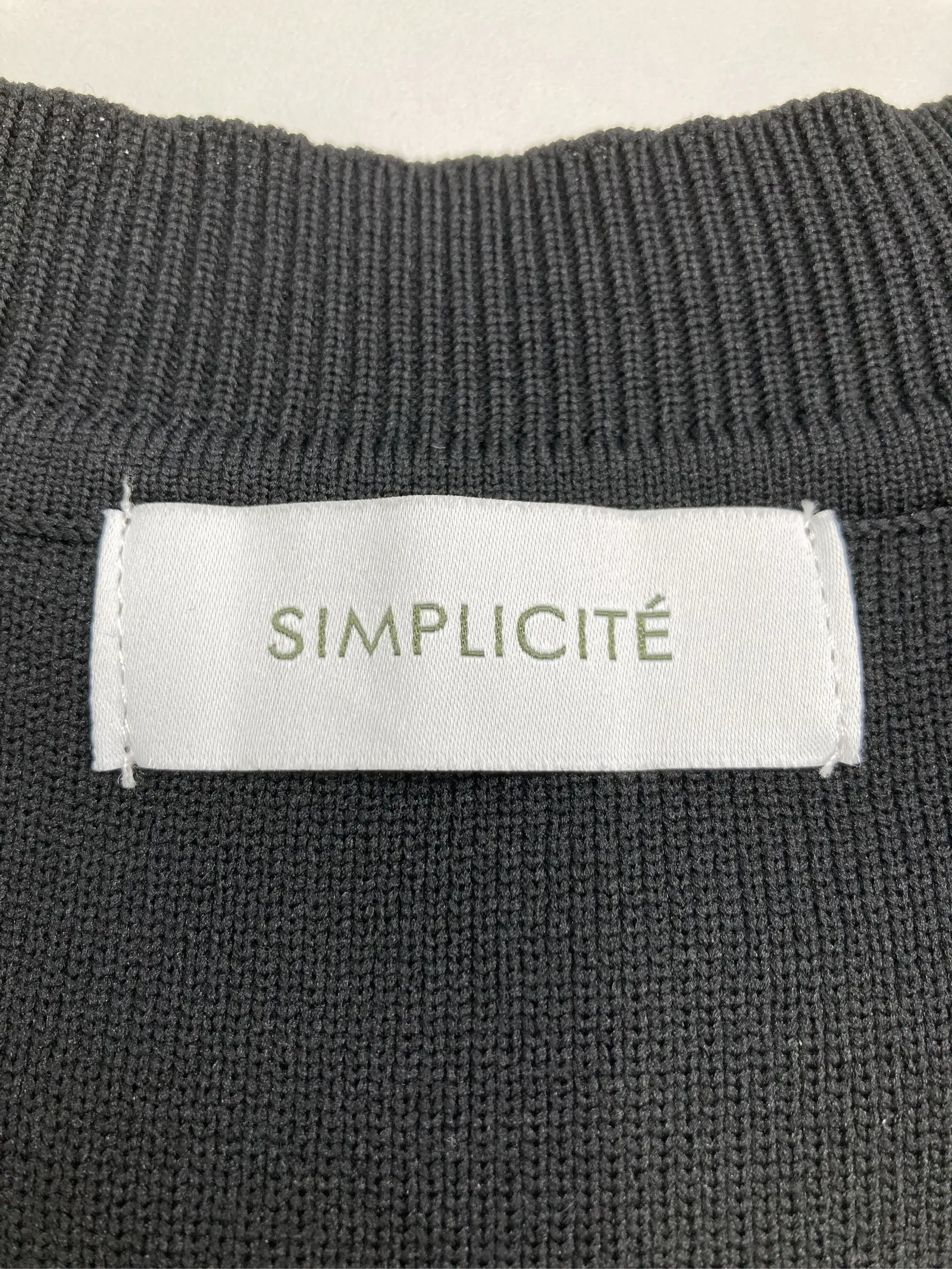 https://r2-worker.digdig.jp/product/1d978412-91b3-4547-941b-7bc4f2f22318/a3563c64-4b44-4948-88b1-1575379f10cb