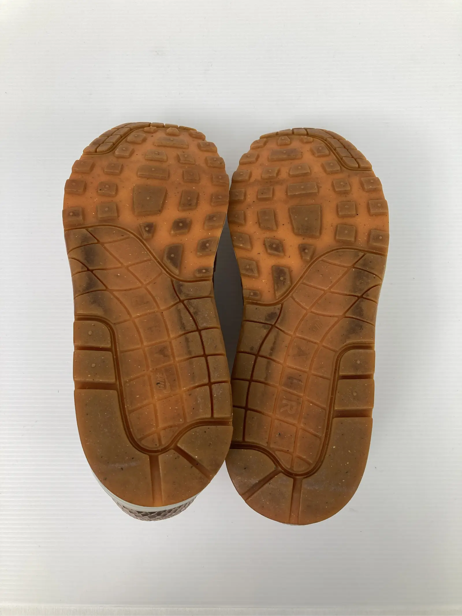 https://r2-worker.digdig.jp/product/1d9ad4cb-5bc4-4bd7-873e-e733c9eff8e1/9f2b3813-aa69-4f6f-8834-92126332518d