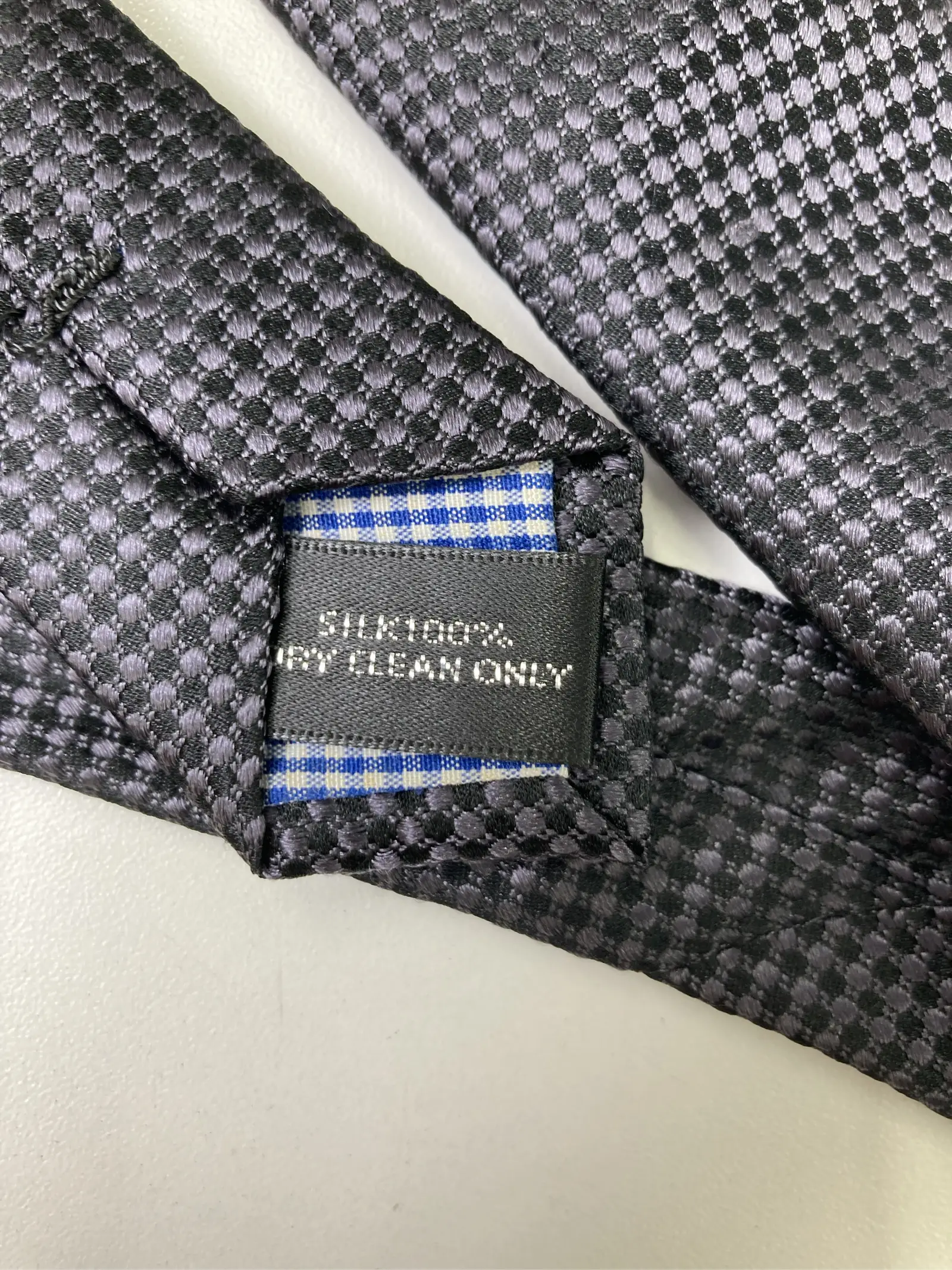 https://r2-worker.digdig.jp/product/1e41284e-d58c-4001-9497-2826259972f1/bed9230b-cfea-4e77-acc8-5da680d01715