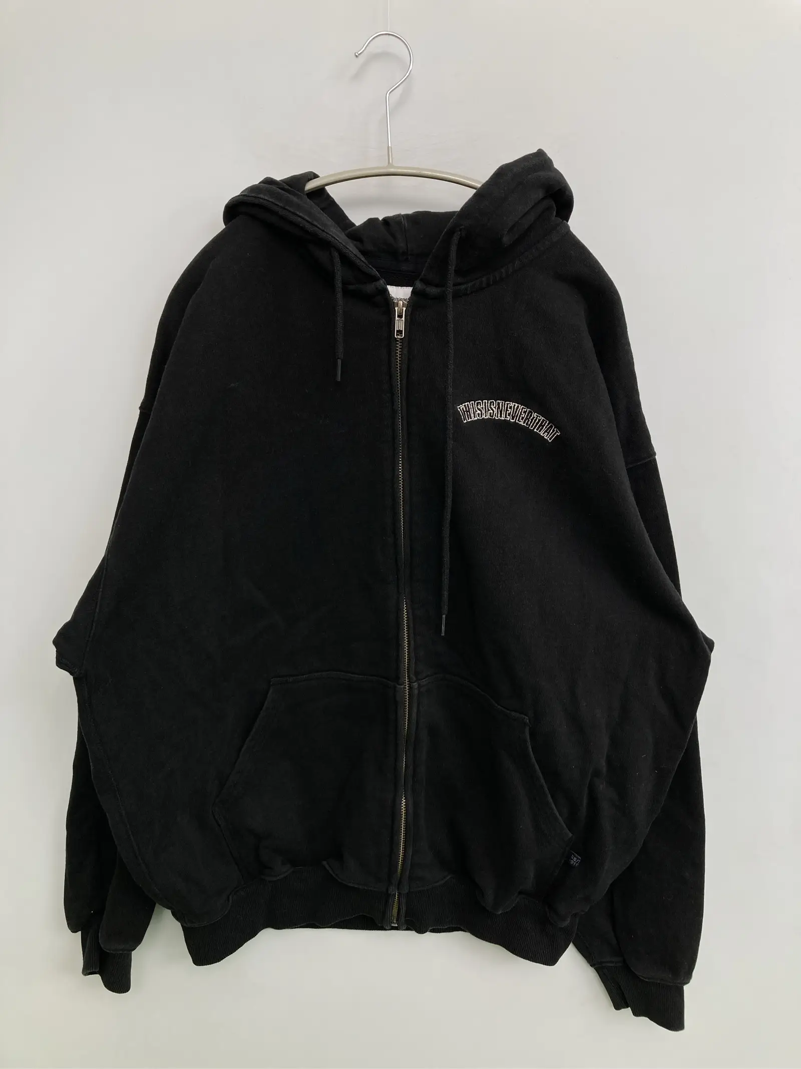 https://r2-worker.digdig.jp/product/1e6662d2-9594-4e85-b260-583df4e01afb/c9cac608-f5ac-4c83-b981-34a90561d838