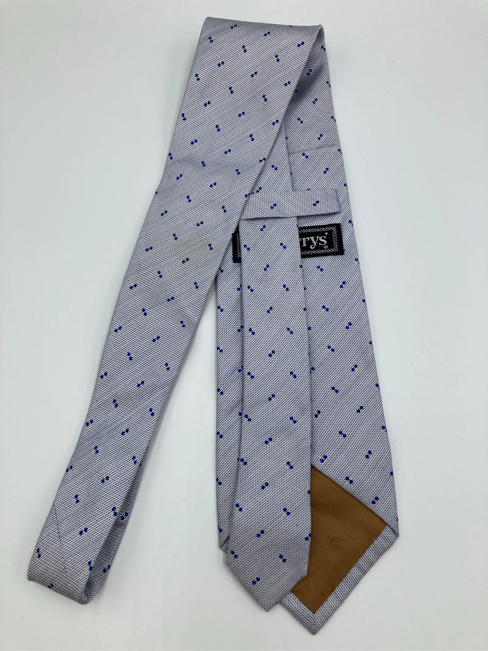 https://r2-worker.digdig.jp/product/1e7dfc81-8561-4304-a3bb-4ef1ab494e02/f67b0e14-3e3a-4831-a81b-857e1f09175d