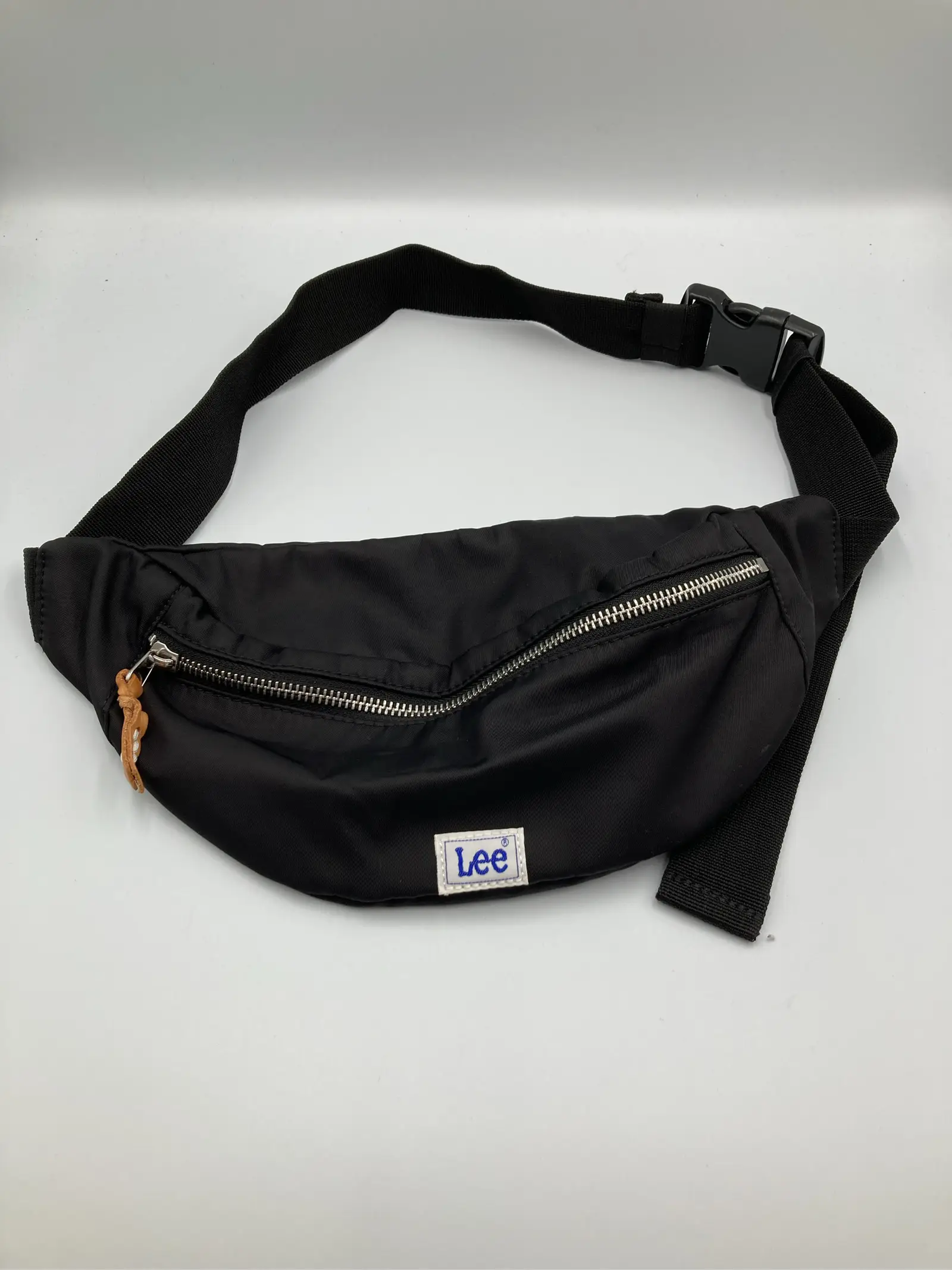 https://r2-worker.digdig.jp/product/1e8d0300-949d-46d9-98bd-8e4a37d1ea0b/811b4968-5b90-4bd1-8eeb-4f605e097e39