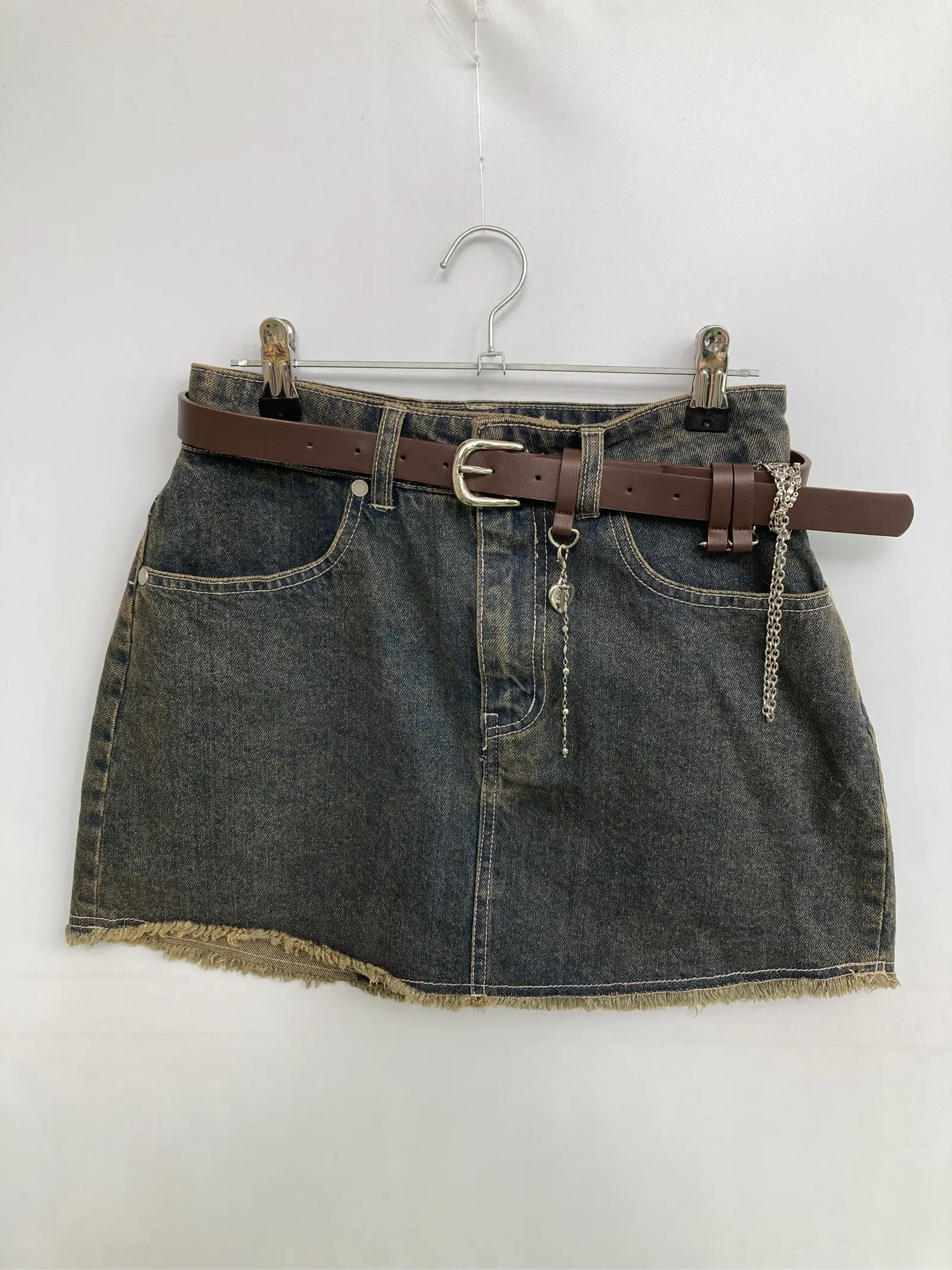 https://r2-worker.digdig.jp/product/1eb32fcf-4639-491c-b3d6-03a9a5e1e90b/8d618e5b-41c1-43c8-aeba-f8d6ea556158